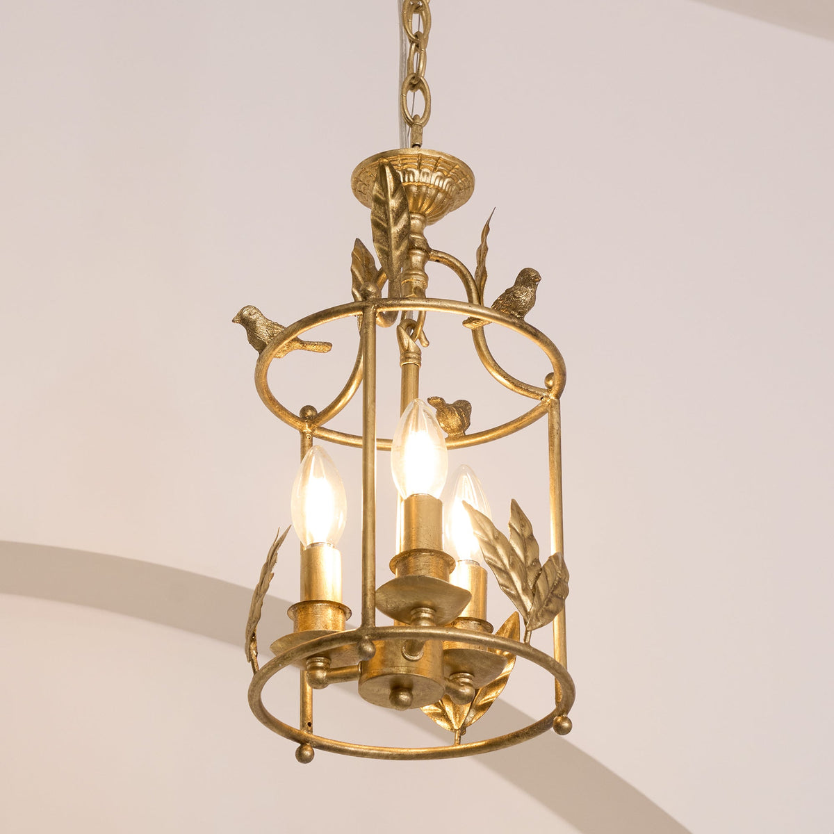 Gomei Lantern Pendant Light