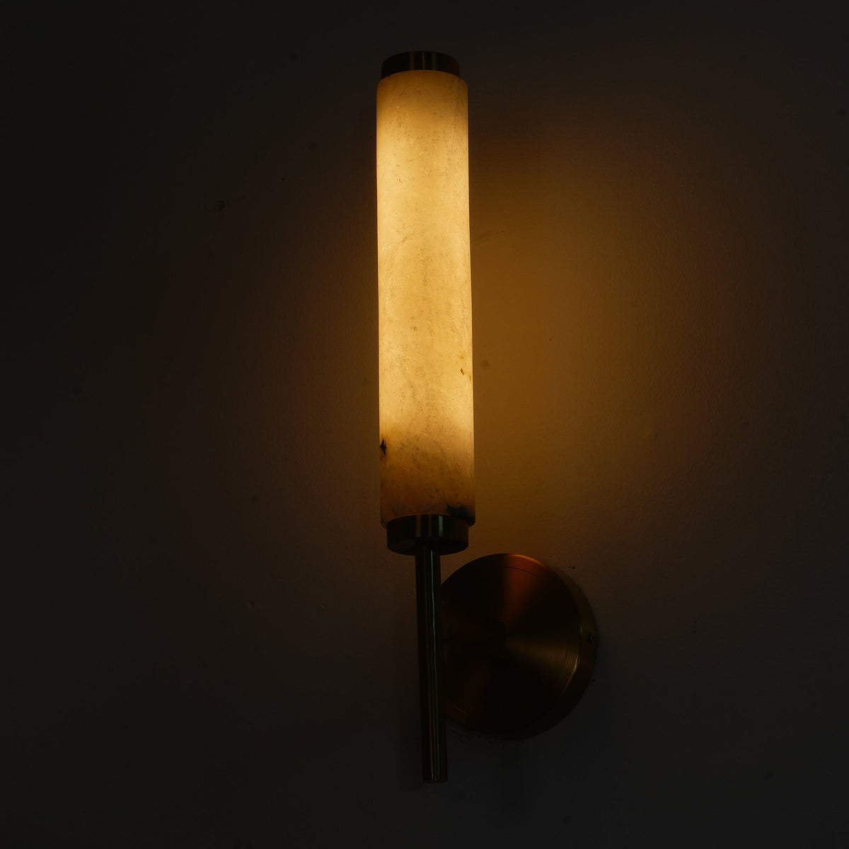 Neuma Alabaster Indoor Wall Light
