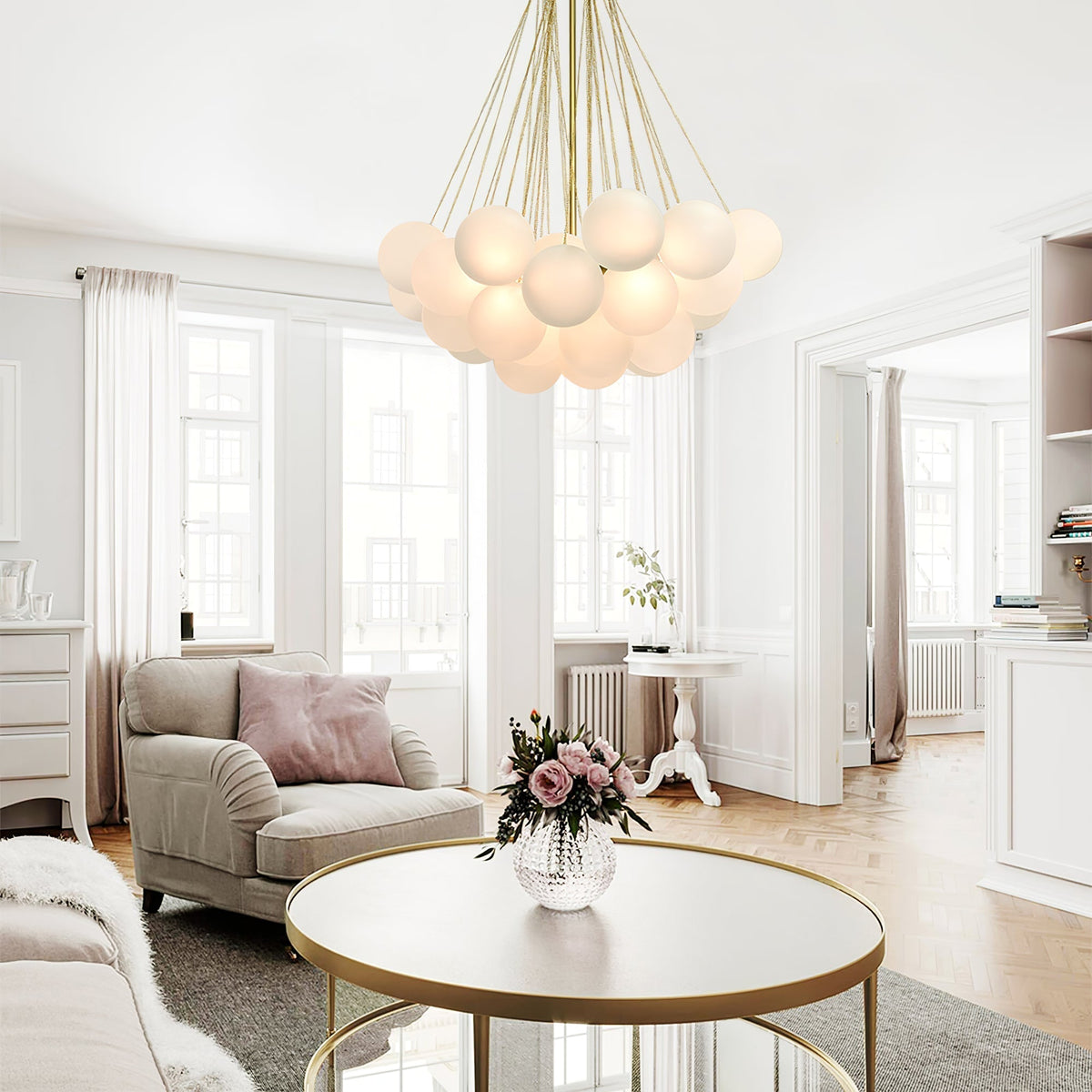 Eiririra Chandelier Bubble Frosted Glass