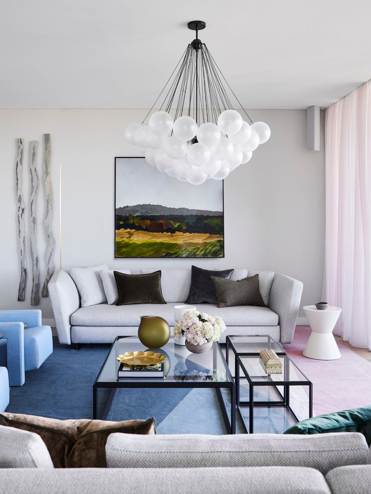 Eiririra Chandelier Bubble Frosted Glass