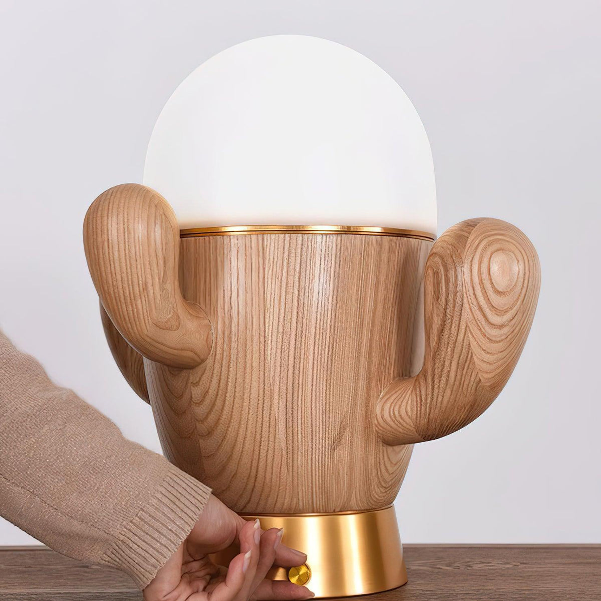 Solivice Wooden Whimsical Table Lamp