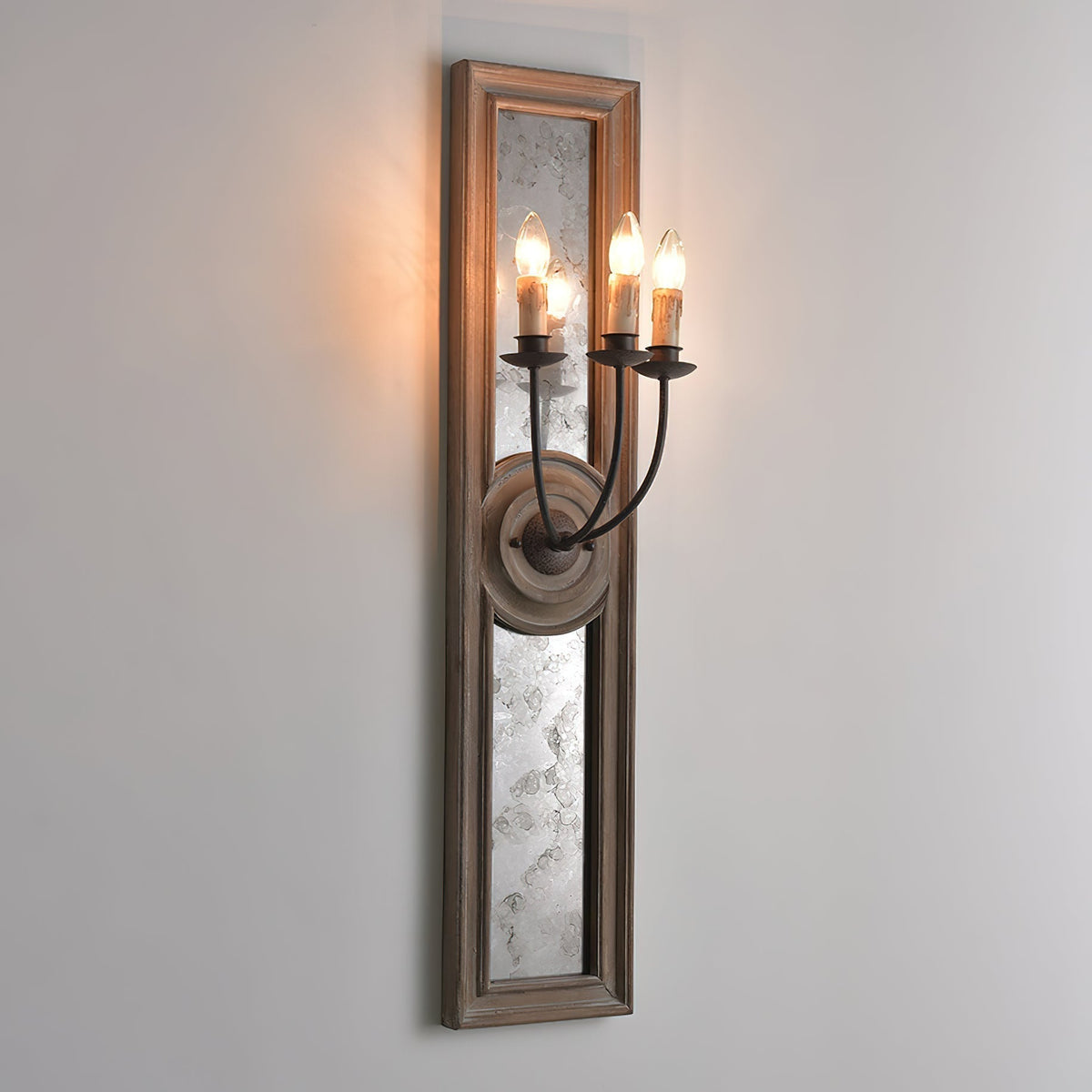 Augusta Wall Lamp