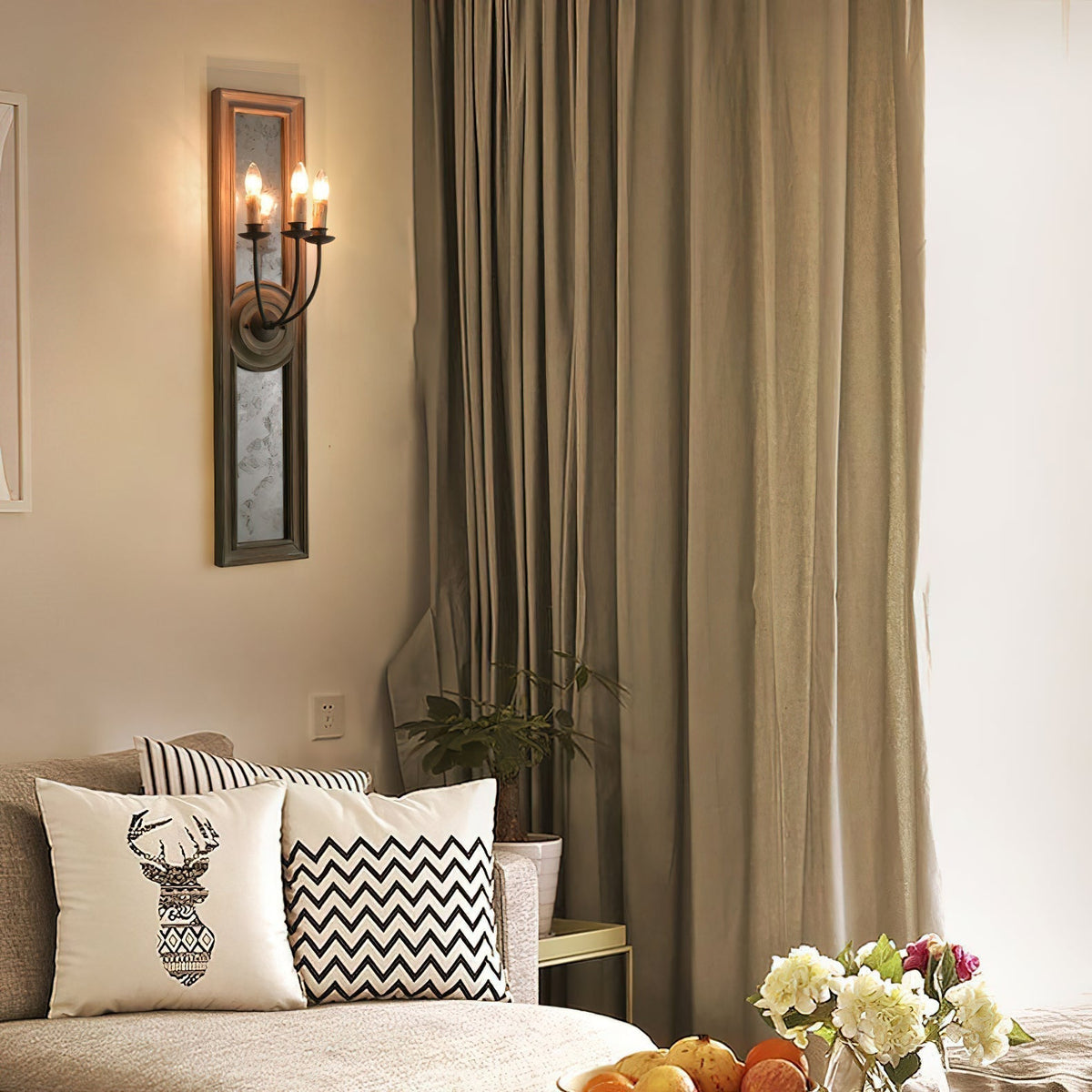 Augusta Wall Lamp