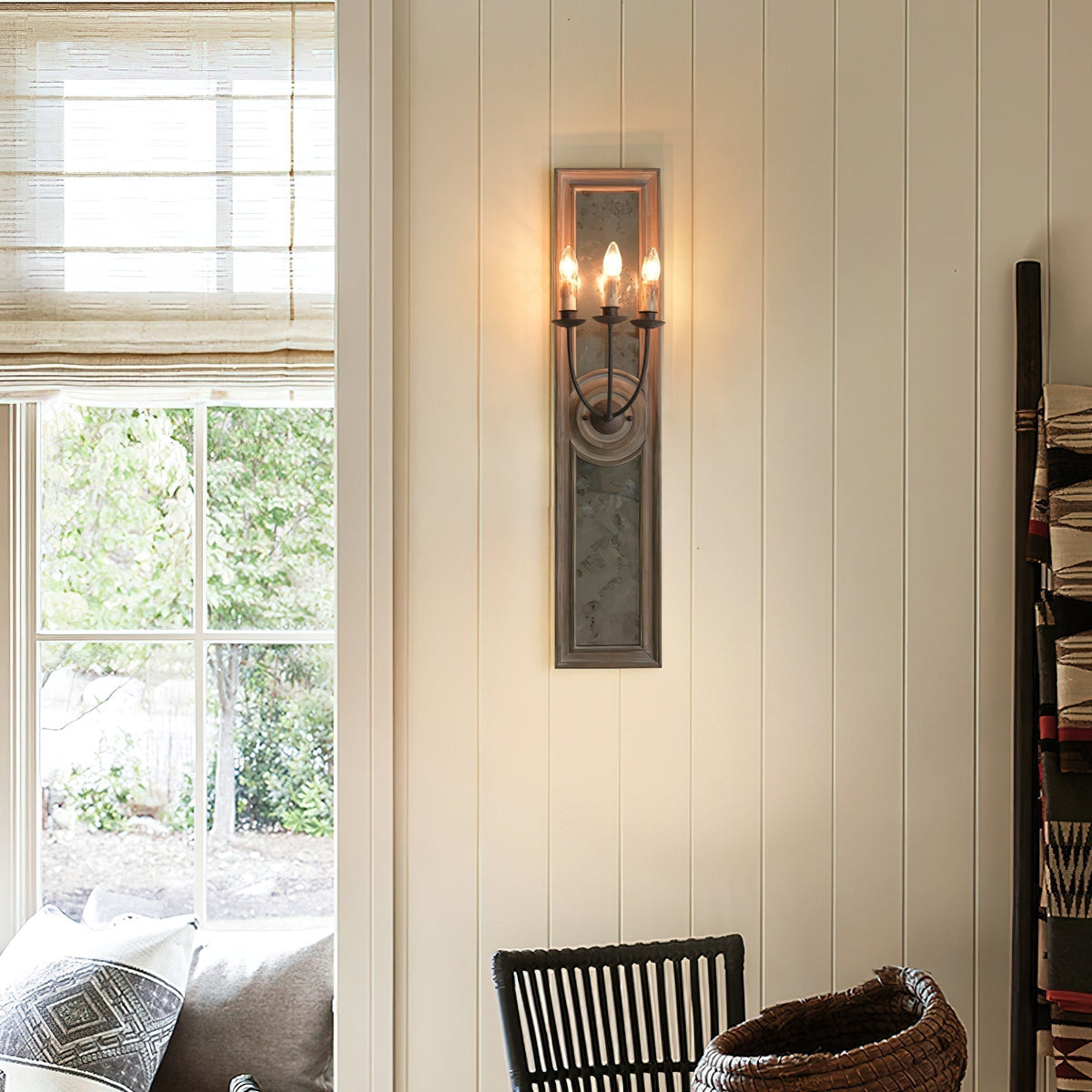Augusta Wall Lamp