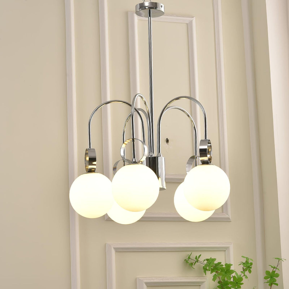 Ishaos Elegance Nordic Collection Chandelier