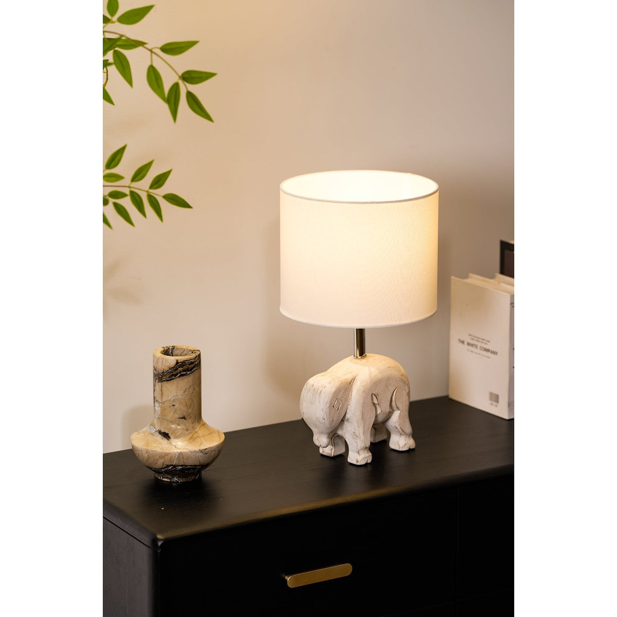 Viraeliella Table Lamp