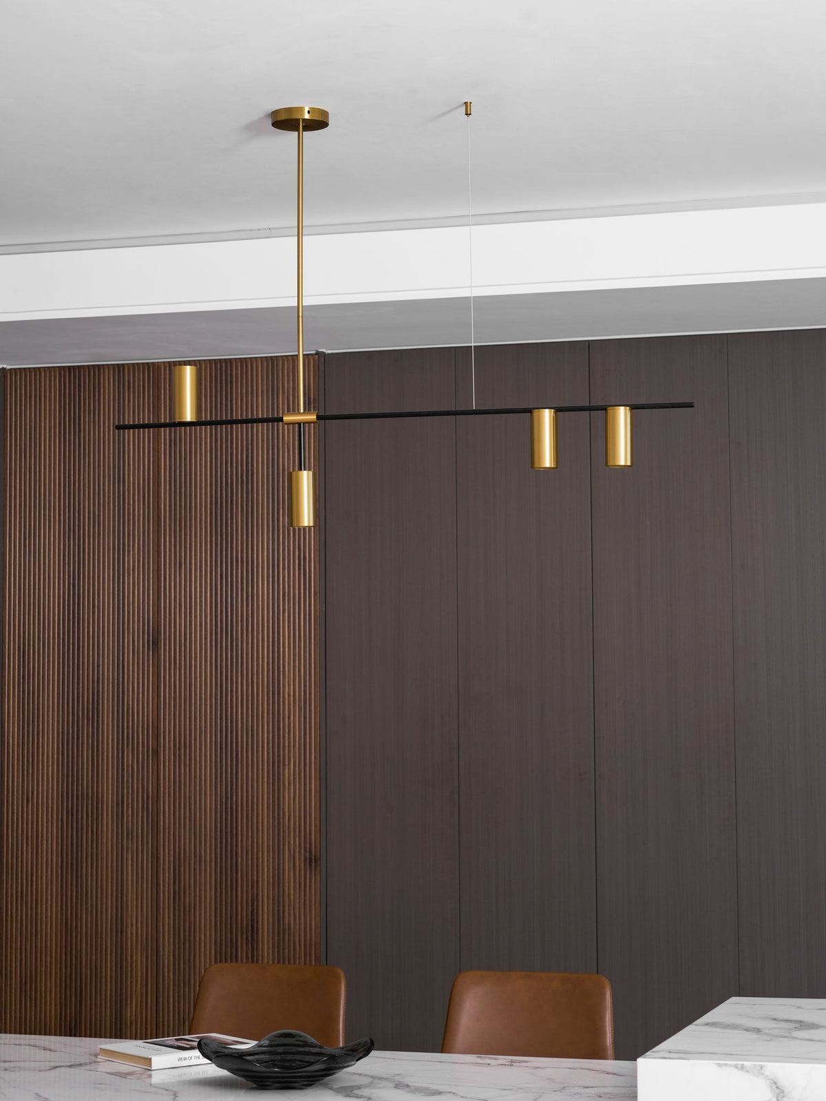 Quedox Linear Chandelier