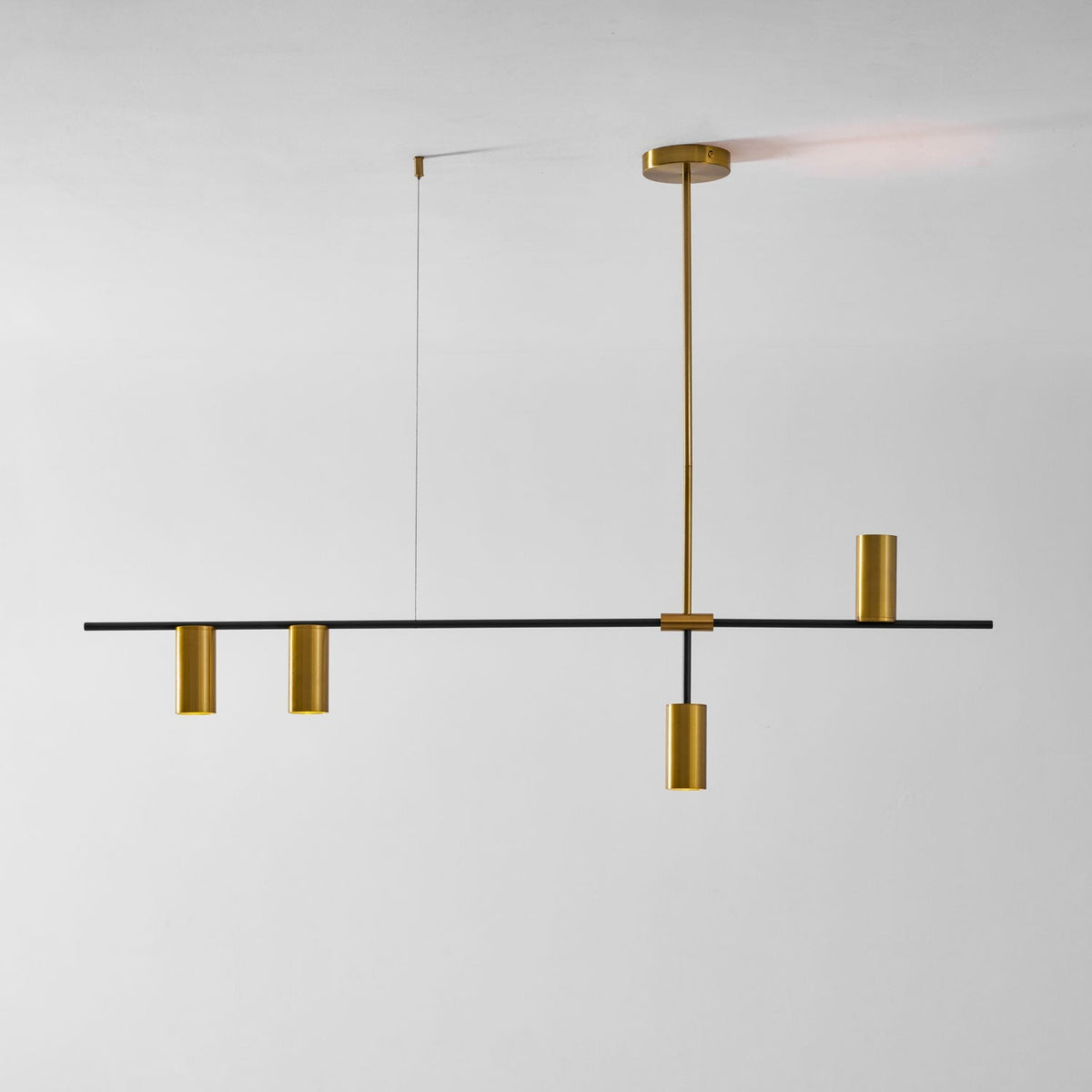 Quedox Linear Chandelier