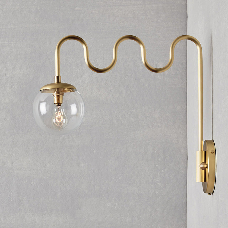 Averyn Wall Lamp