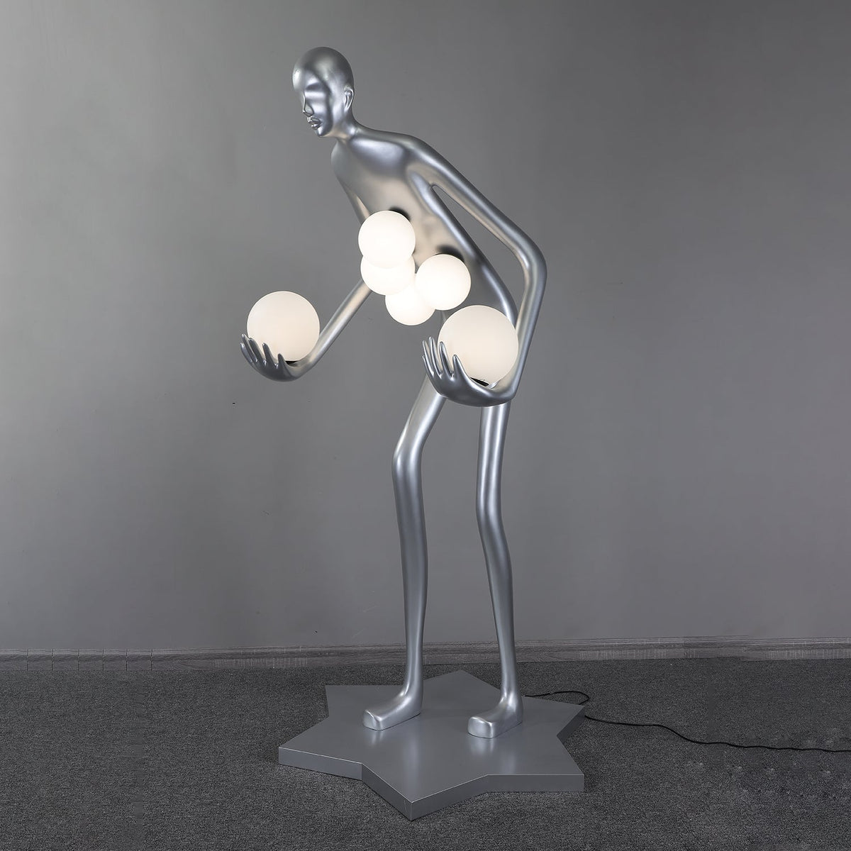 Silvaris Sculptural Floor Lamp
