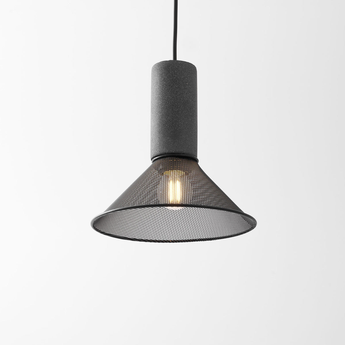 Xiyel Cement Mesh Pendant Light