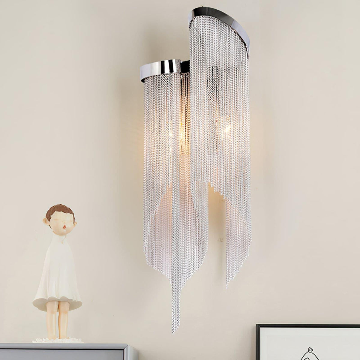 Zeveliel Wall Light