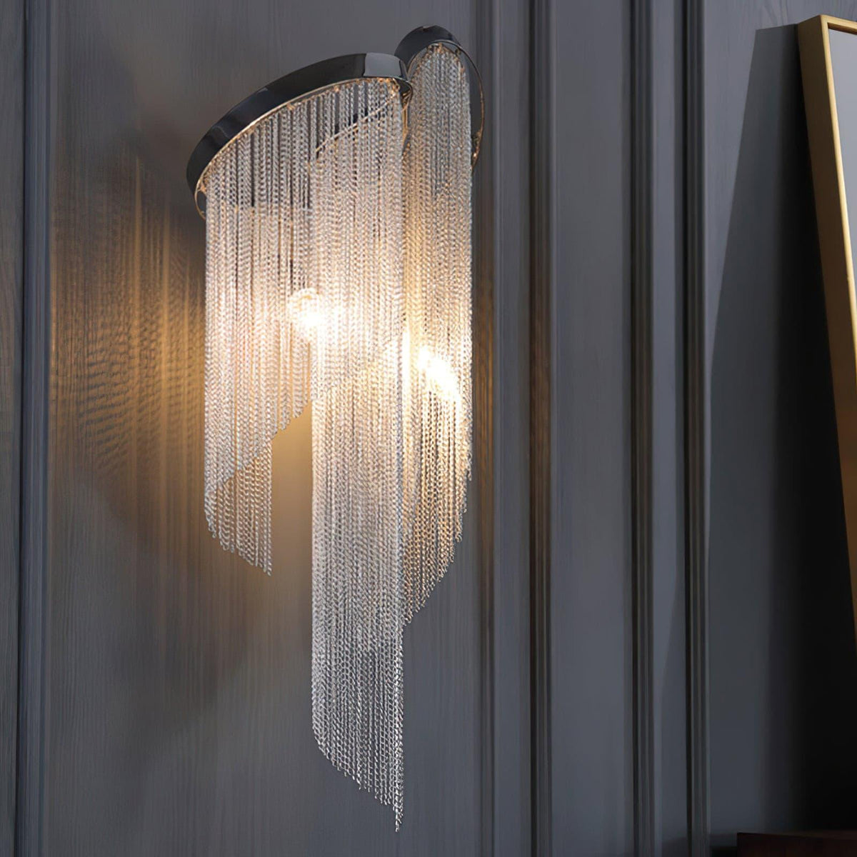 Zeveliel Wall Light