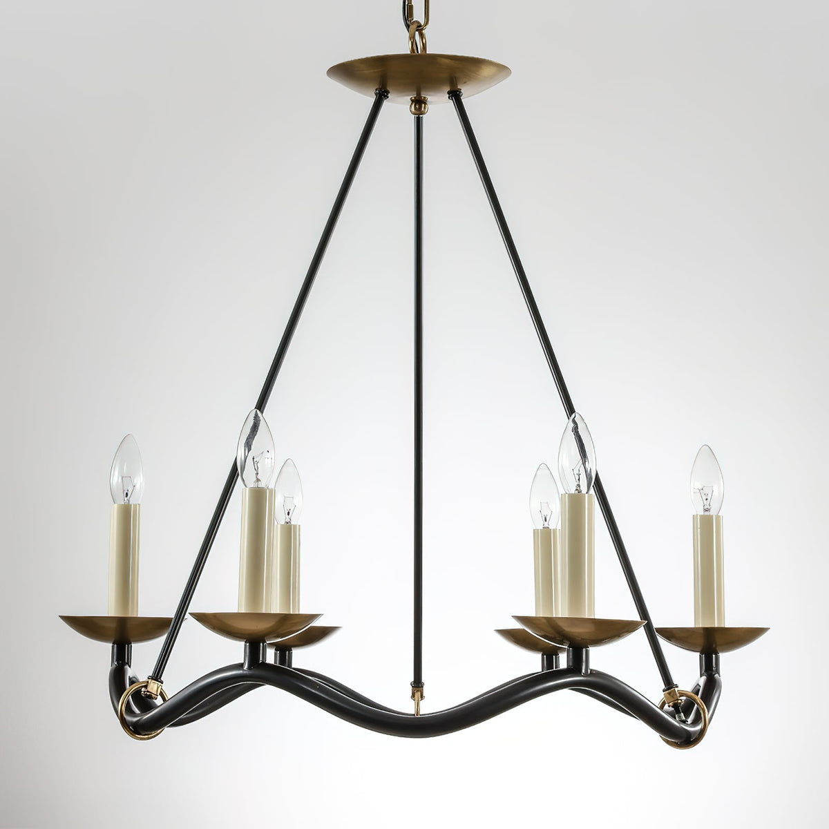 Evenor Elegance Vintage Brass Chandelier