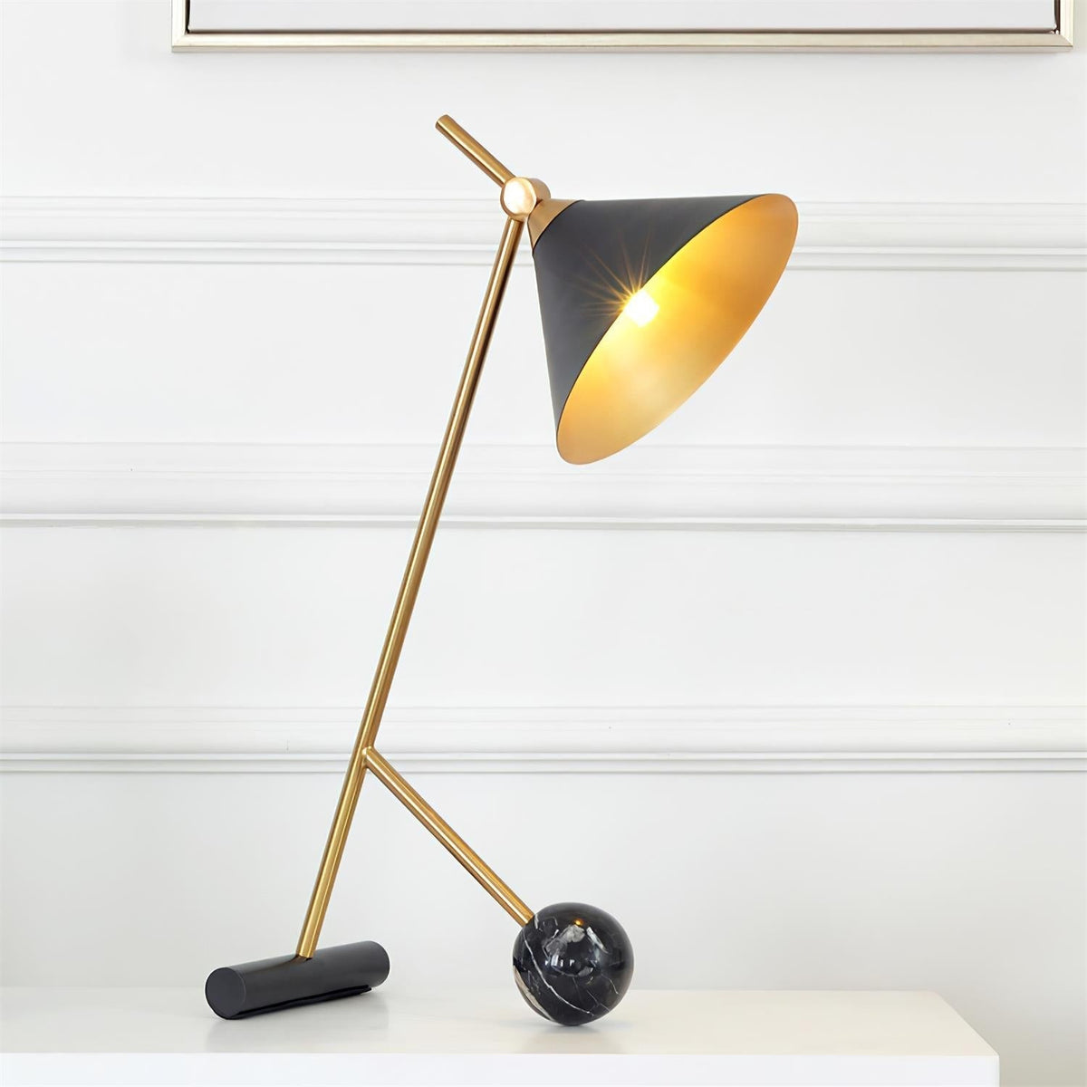 Avelo Marble Geometric Table Lamp