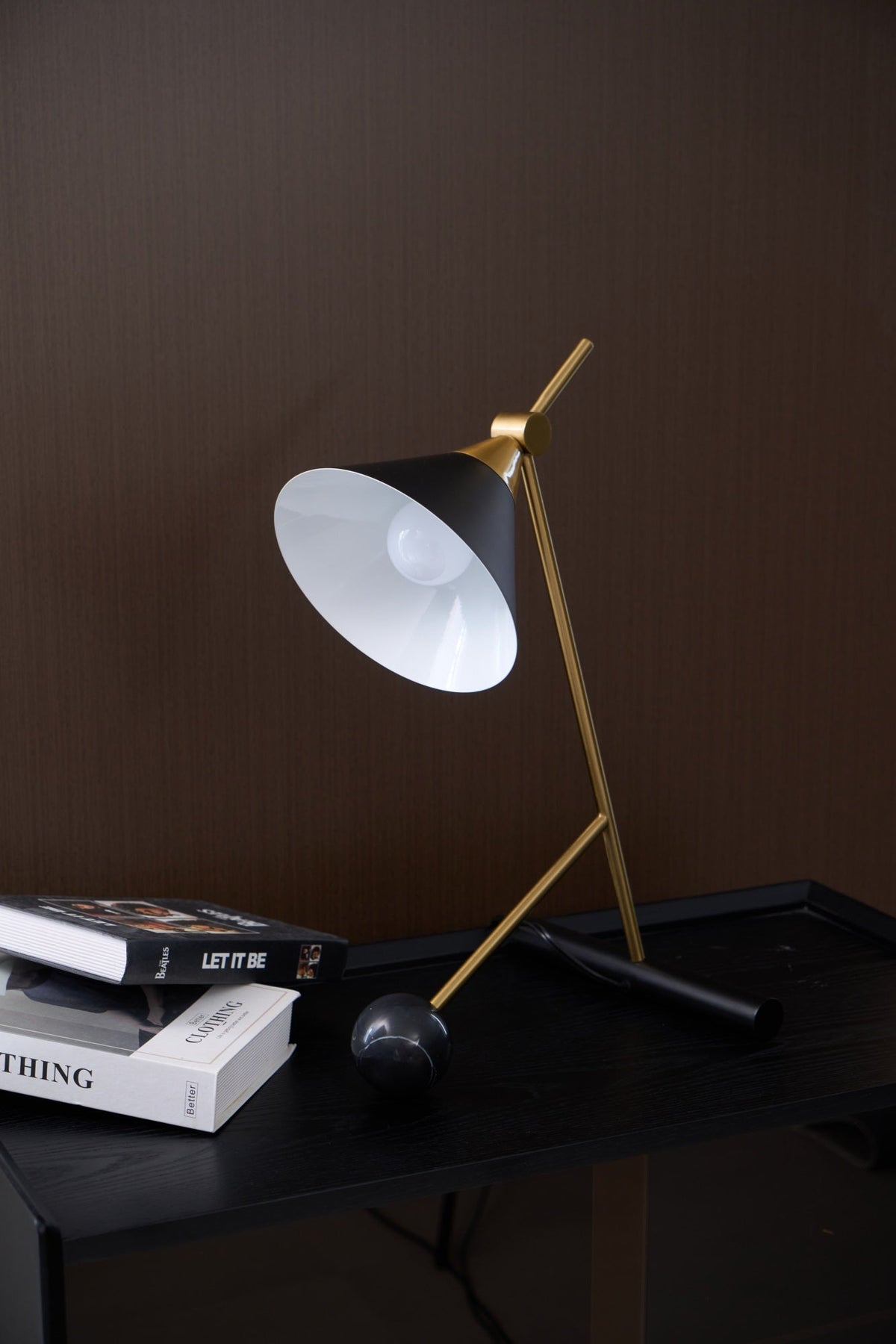 Avelo Marble Geometric Table Lamp