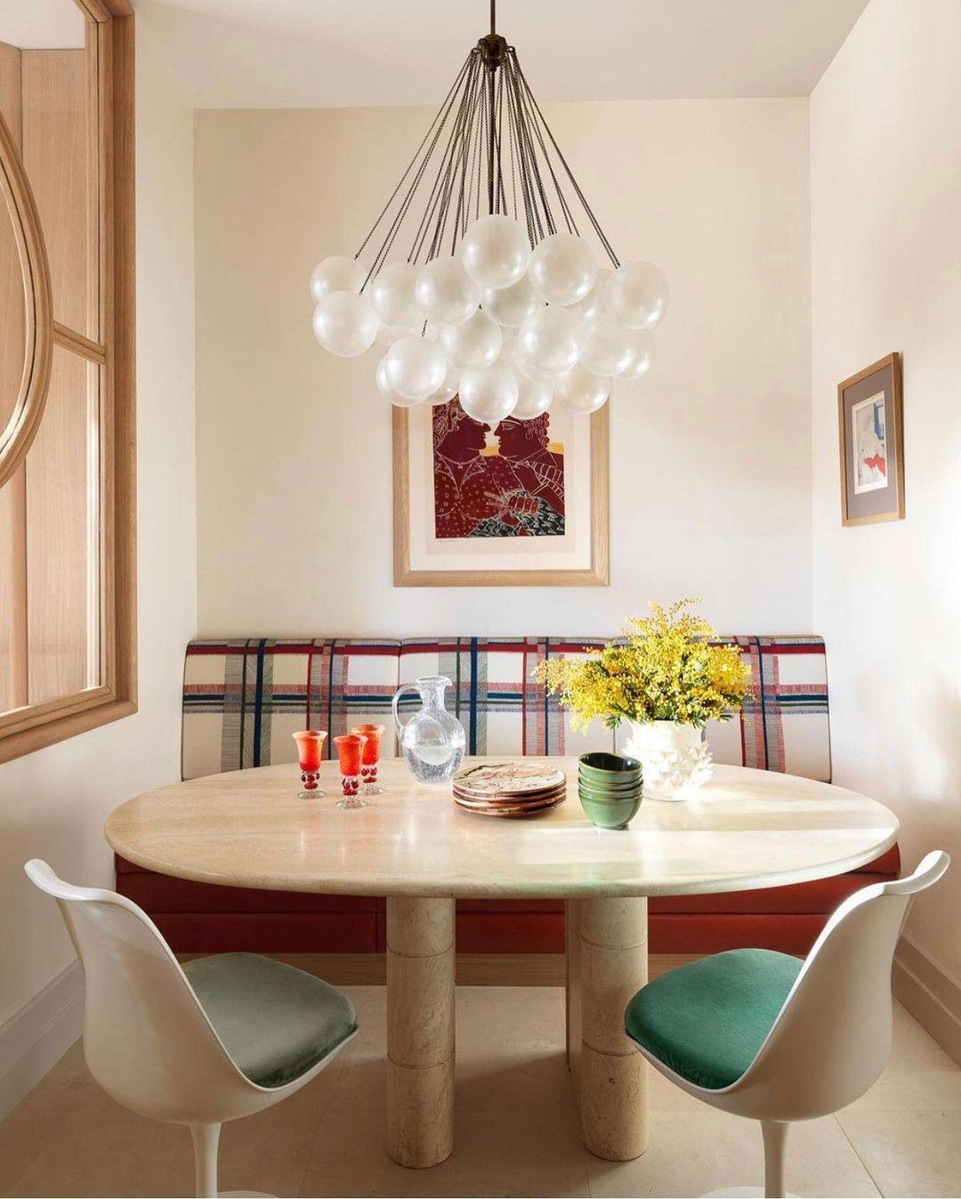 Eiririra Chandelier Bubble Frosted Glass