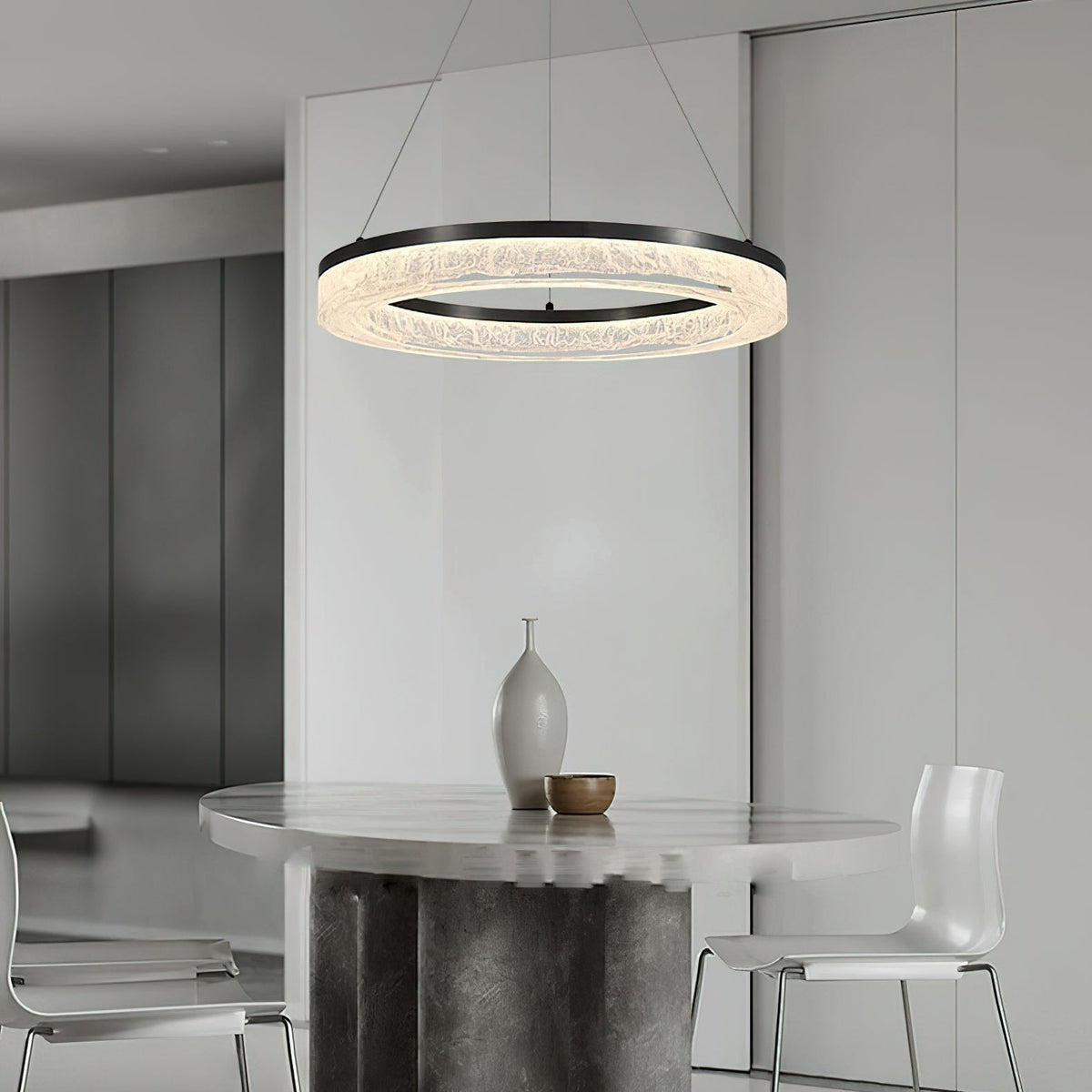 Elaiaine Chandelier