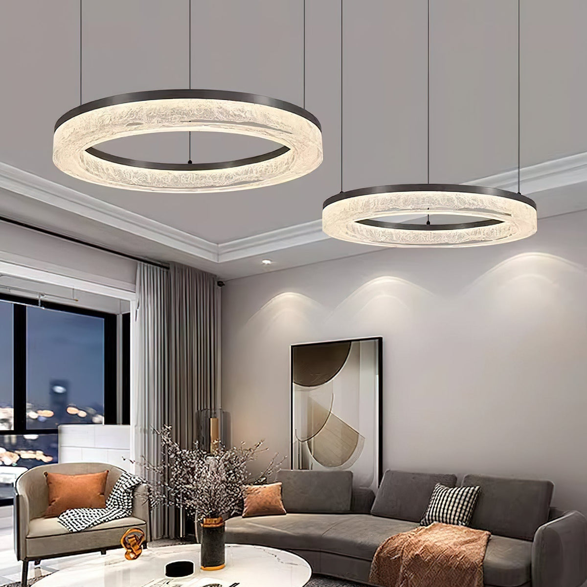 Elaiaine Chandelier