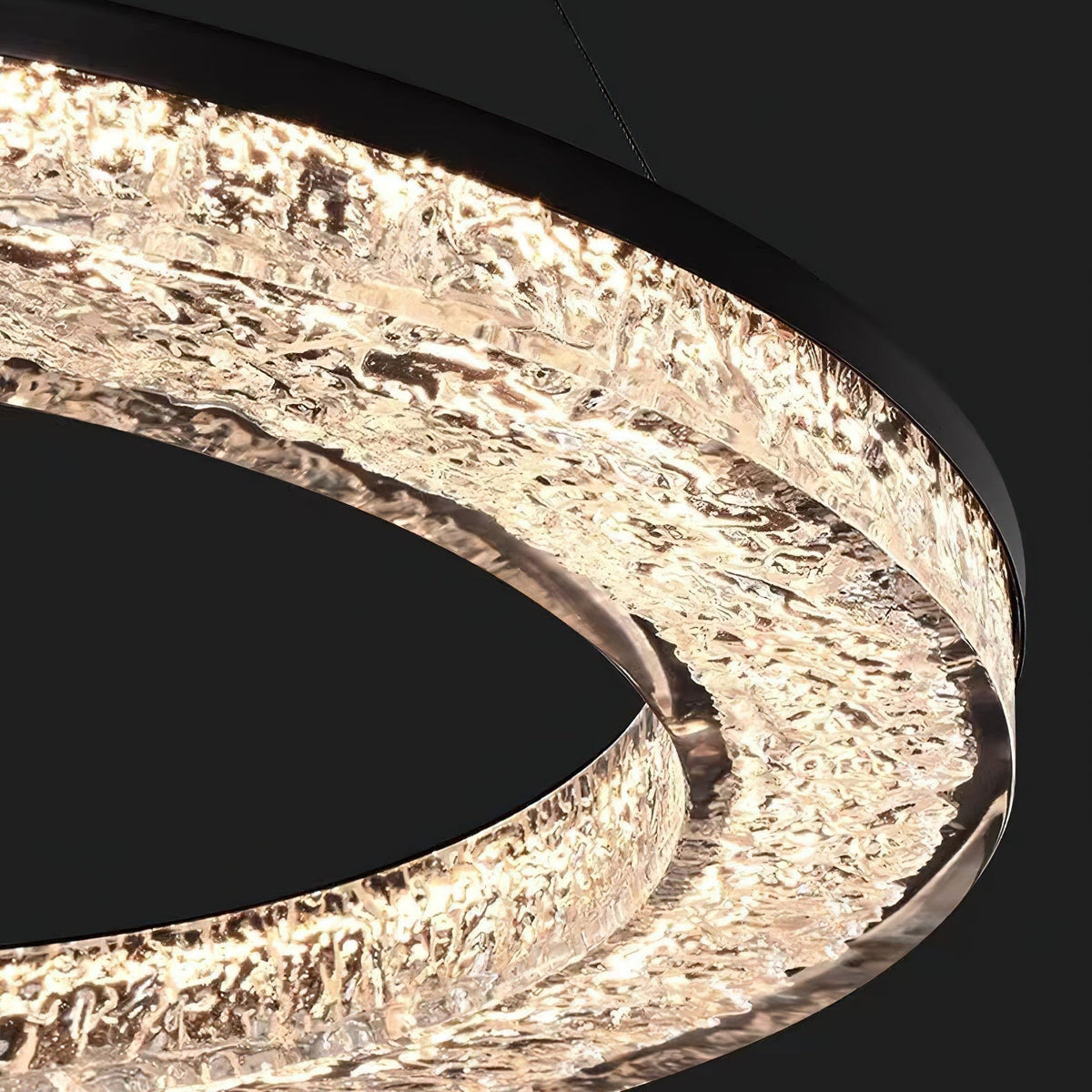 Elaiaine Chandelier