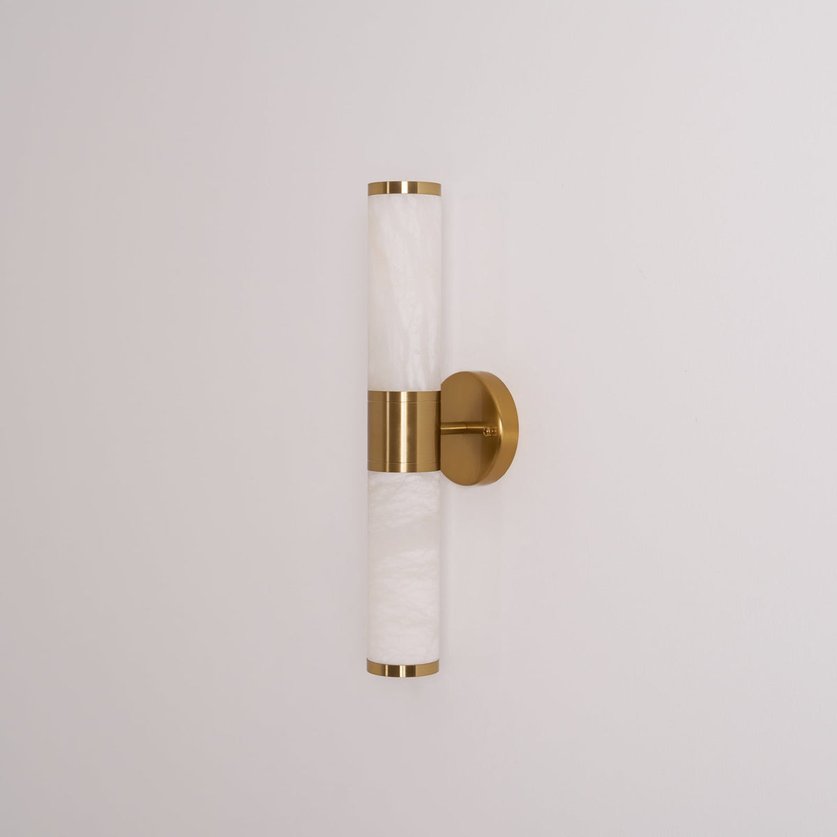Lucian Alabaster Wall Lamp