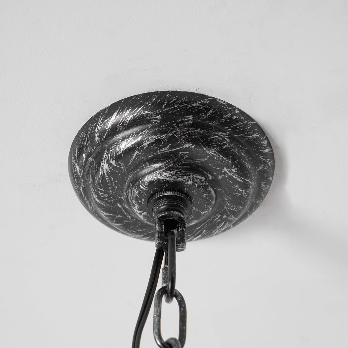Liorenora Chandelier