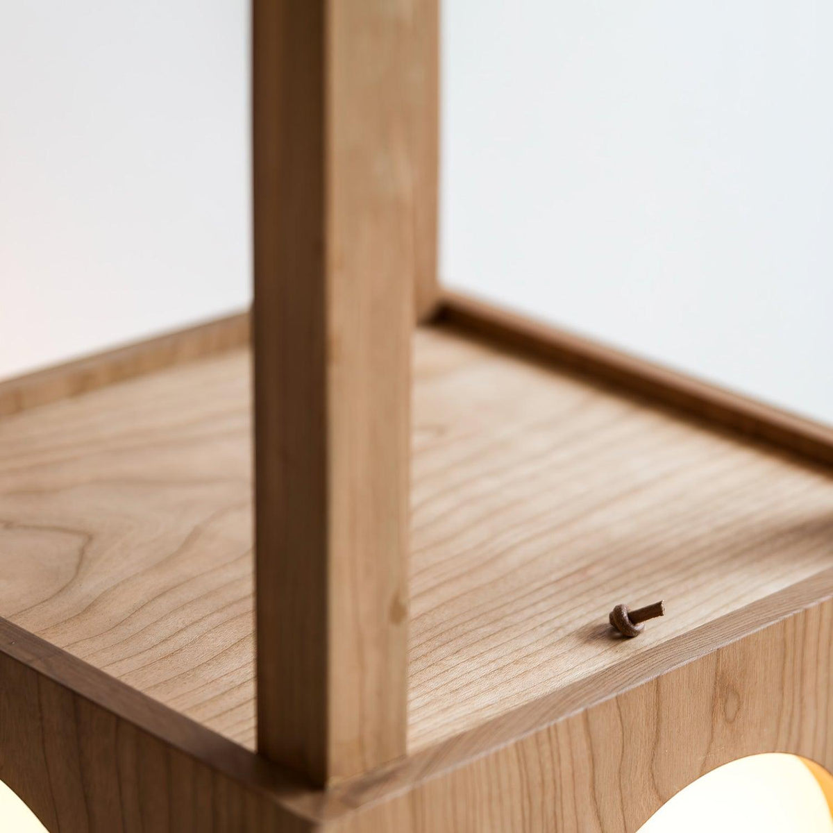 Selalira Cubby Mobile Table Light