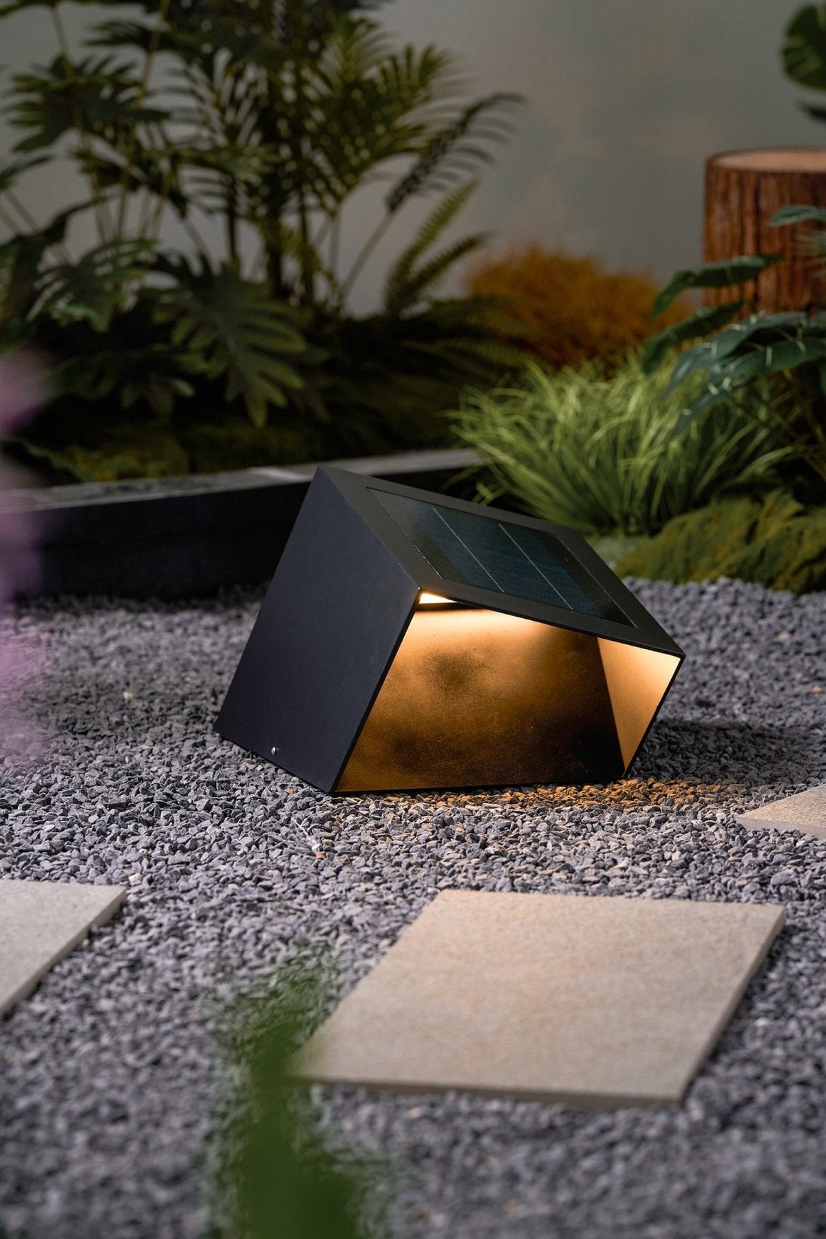 Evsore Unique Cube Garden Solar Outdoor Light