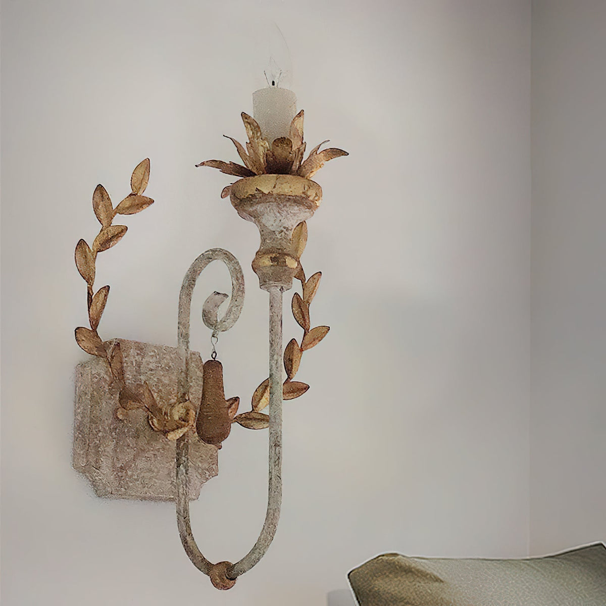 Opal Wooden Wall Lamp