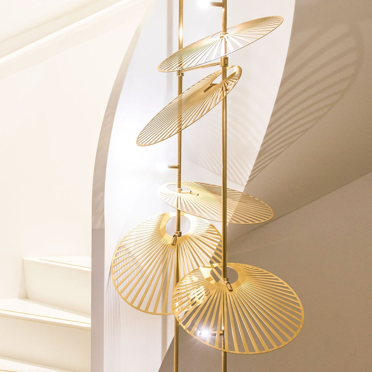 Odoraris Luxury Leaf Chandelier
