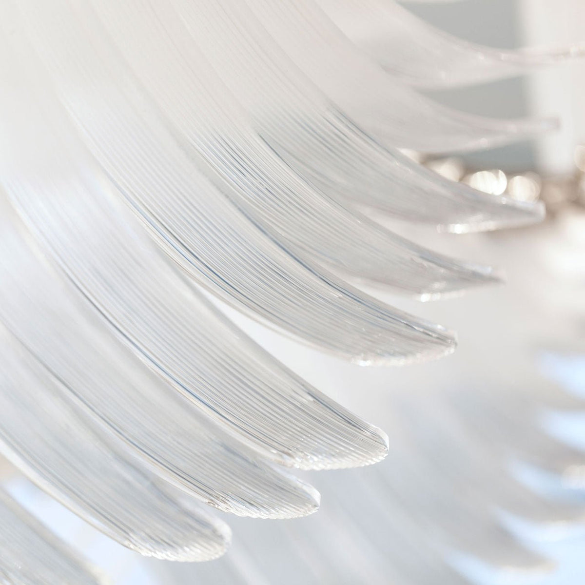 Eurrinia Glass Wing Cluster Chandelier