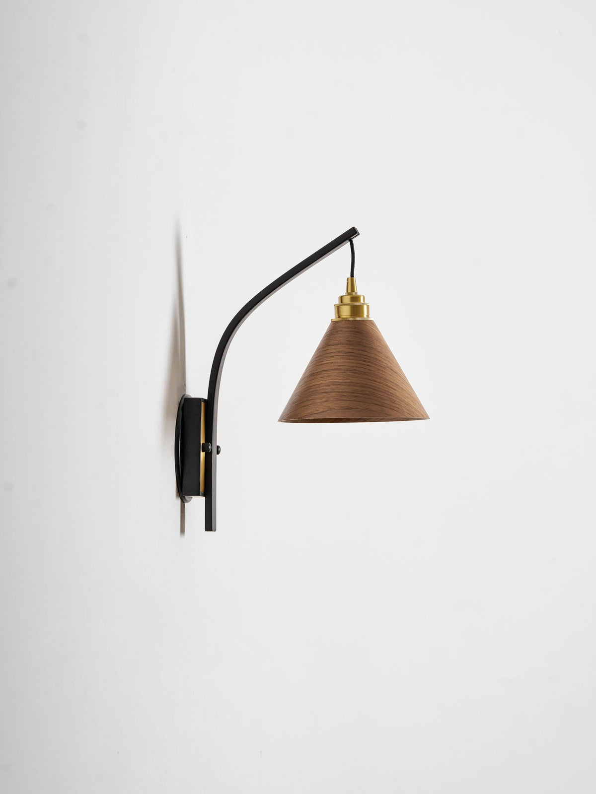 Jeva Camber Arc Indoor Wall Light