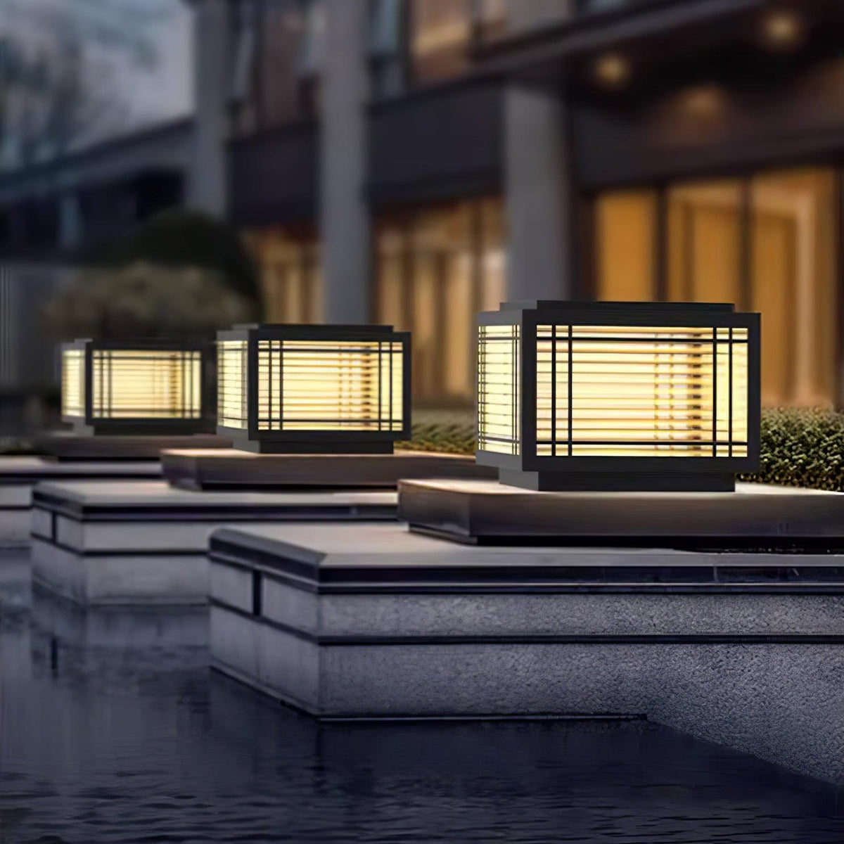 Glorin Steel Japanese-inspired Table Lamp