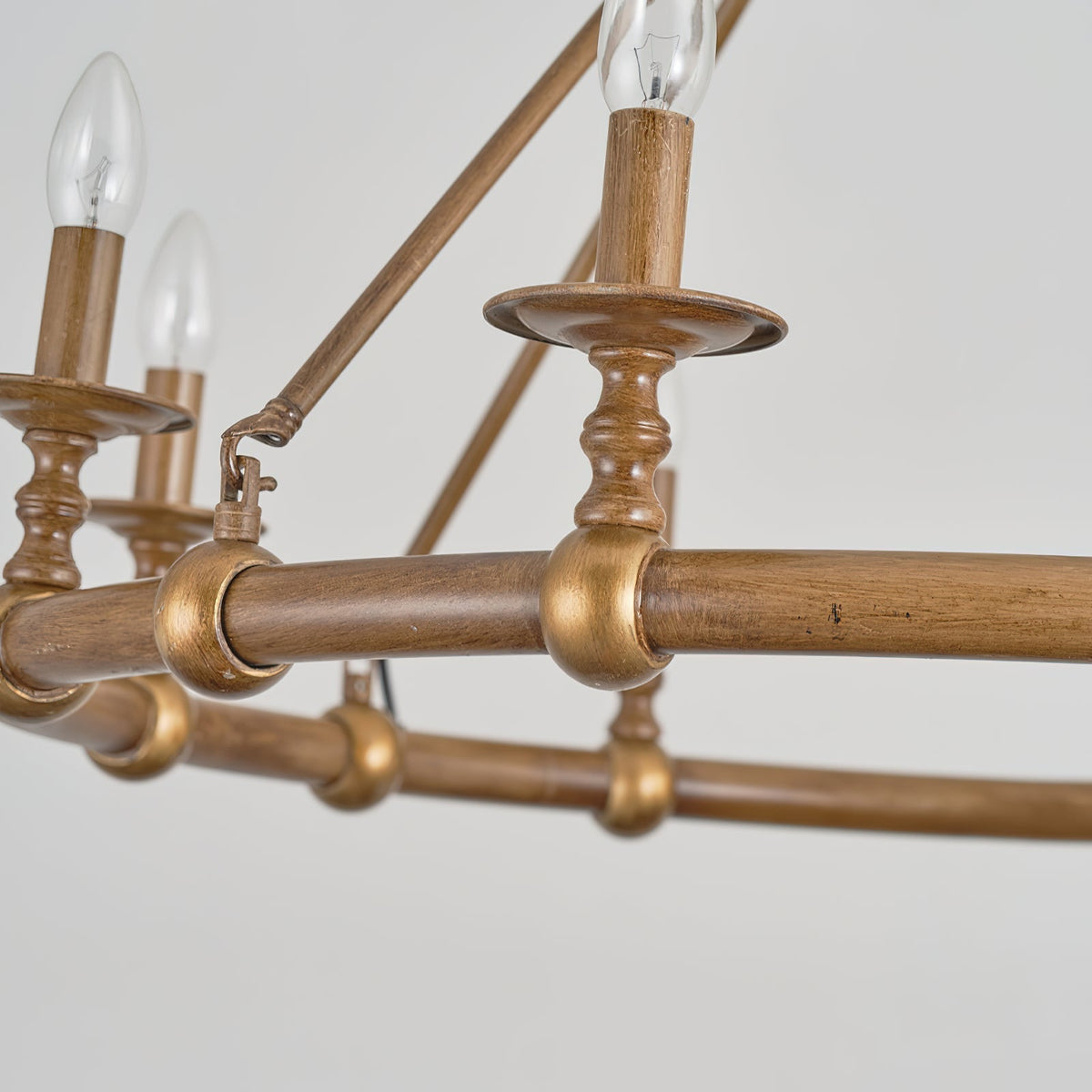 Elaineon Chandelier