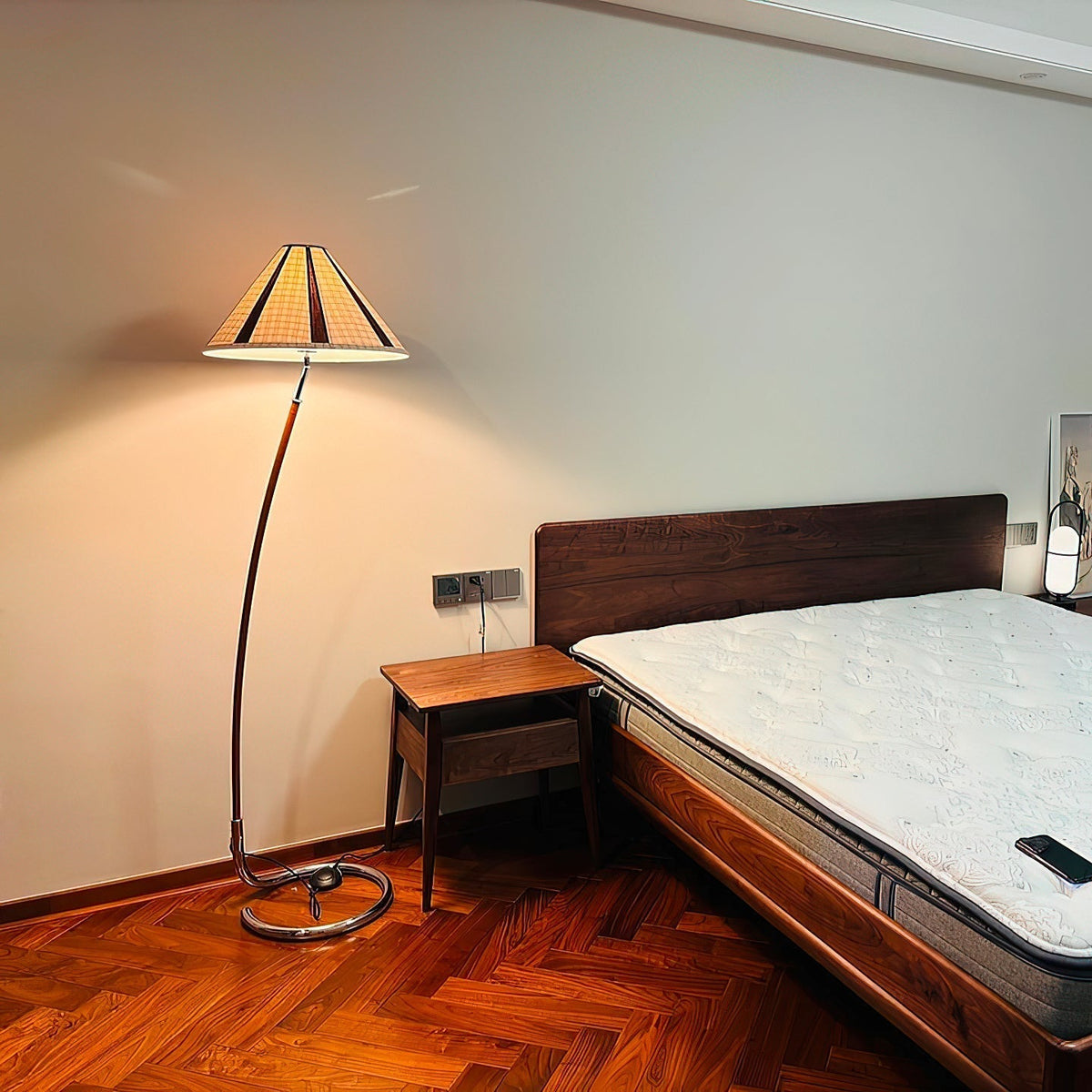 Elauena Floor Lamp