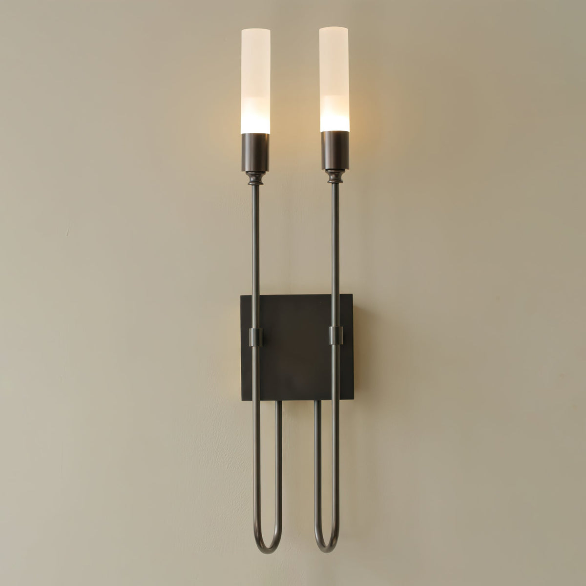 Pipia Double Arrow Indoor Wall Light