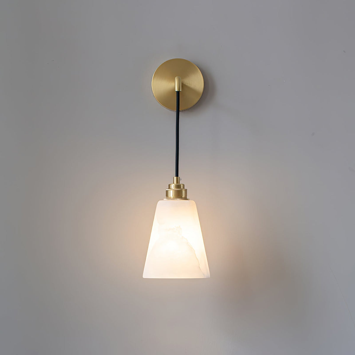 Yarlan Alabaster Wall Pendant Light