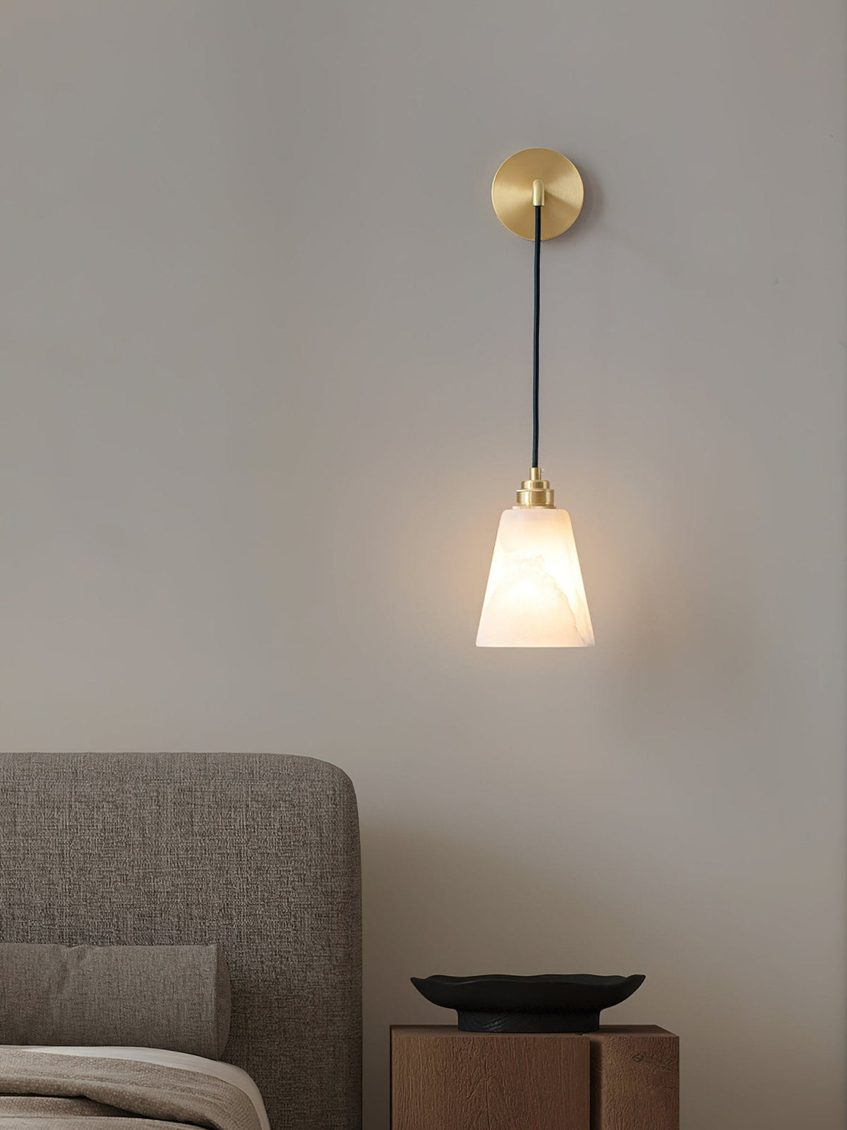 Yarlan Alabaster Wall Pendant Light