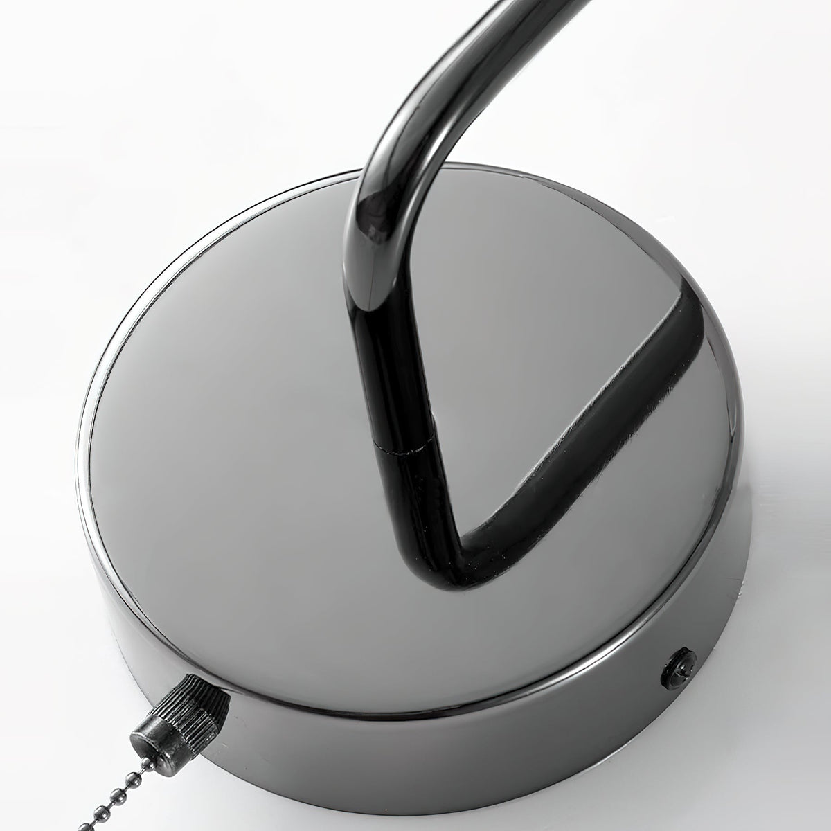 Noir Wall Lamp