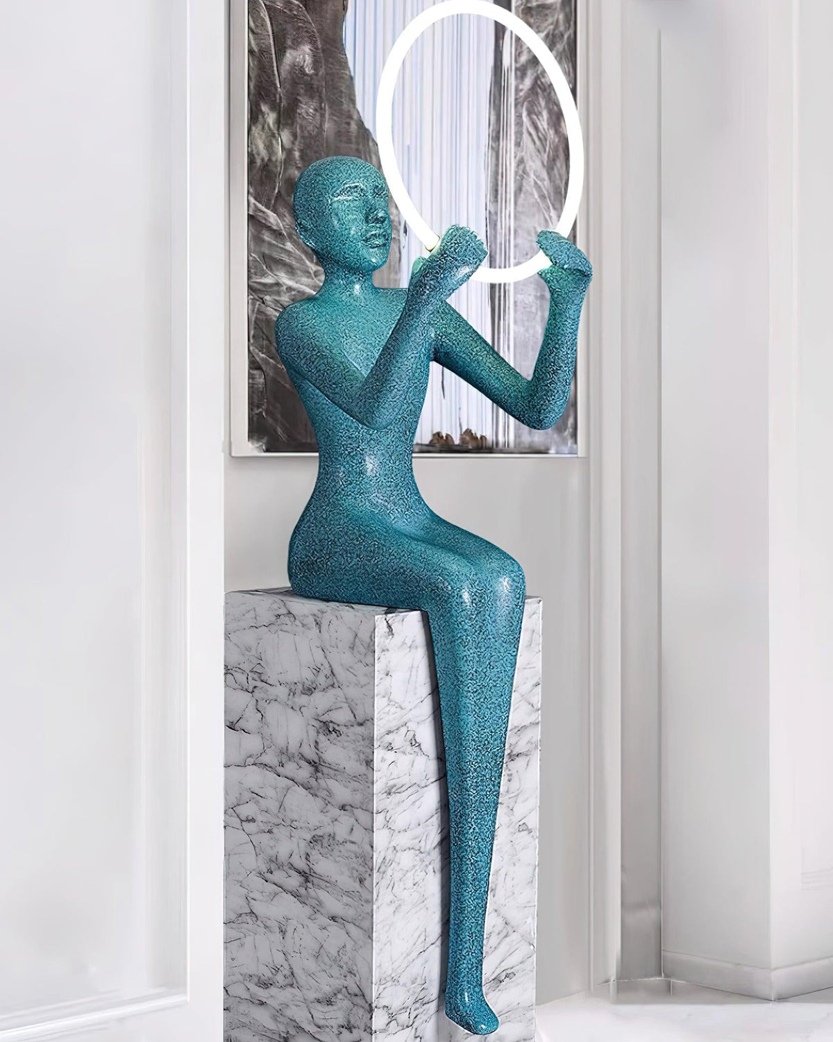 Orelaielle Sculptural Black Floor Lamp