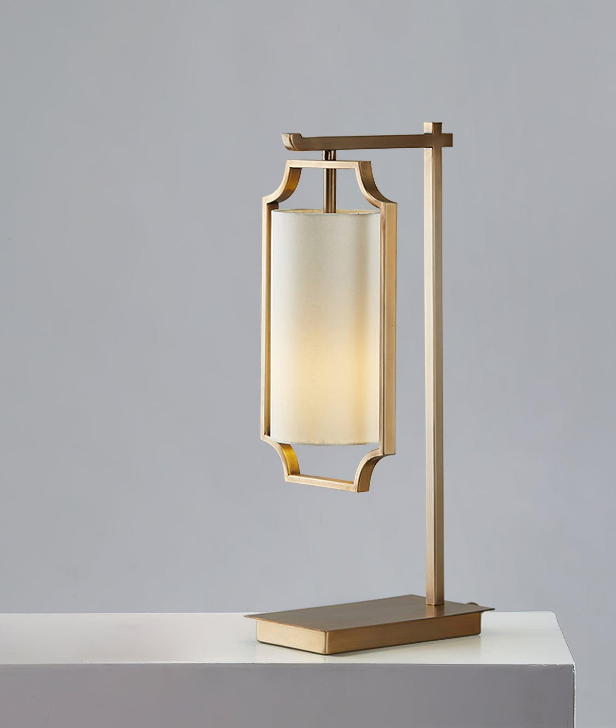 Lineraine Classic Fabric Table Lamp
