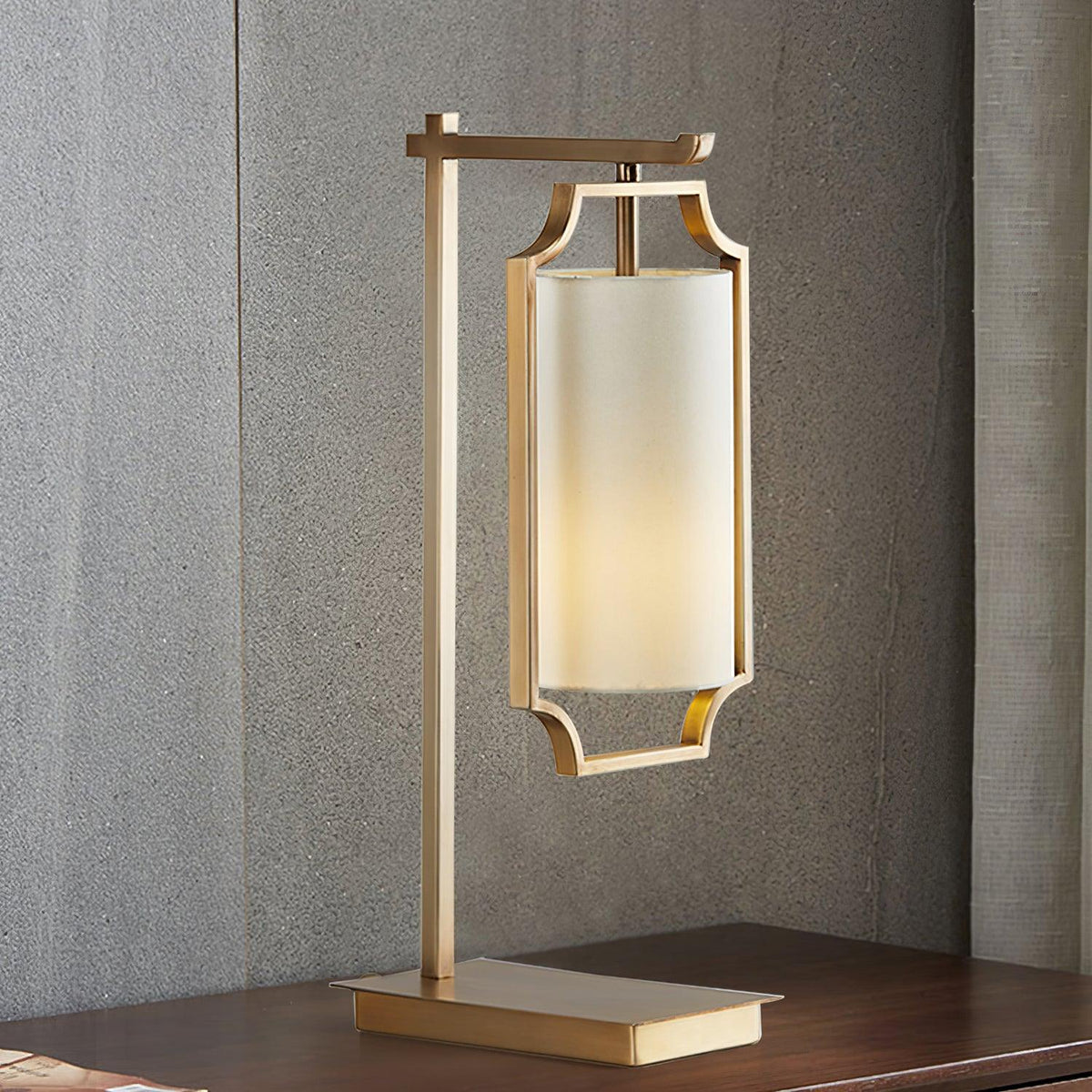 Lineraine Classic Fabric Table Lamp