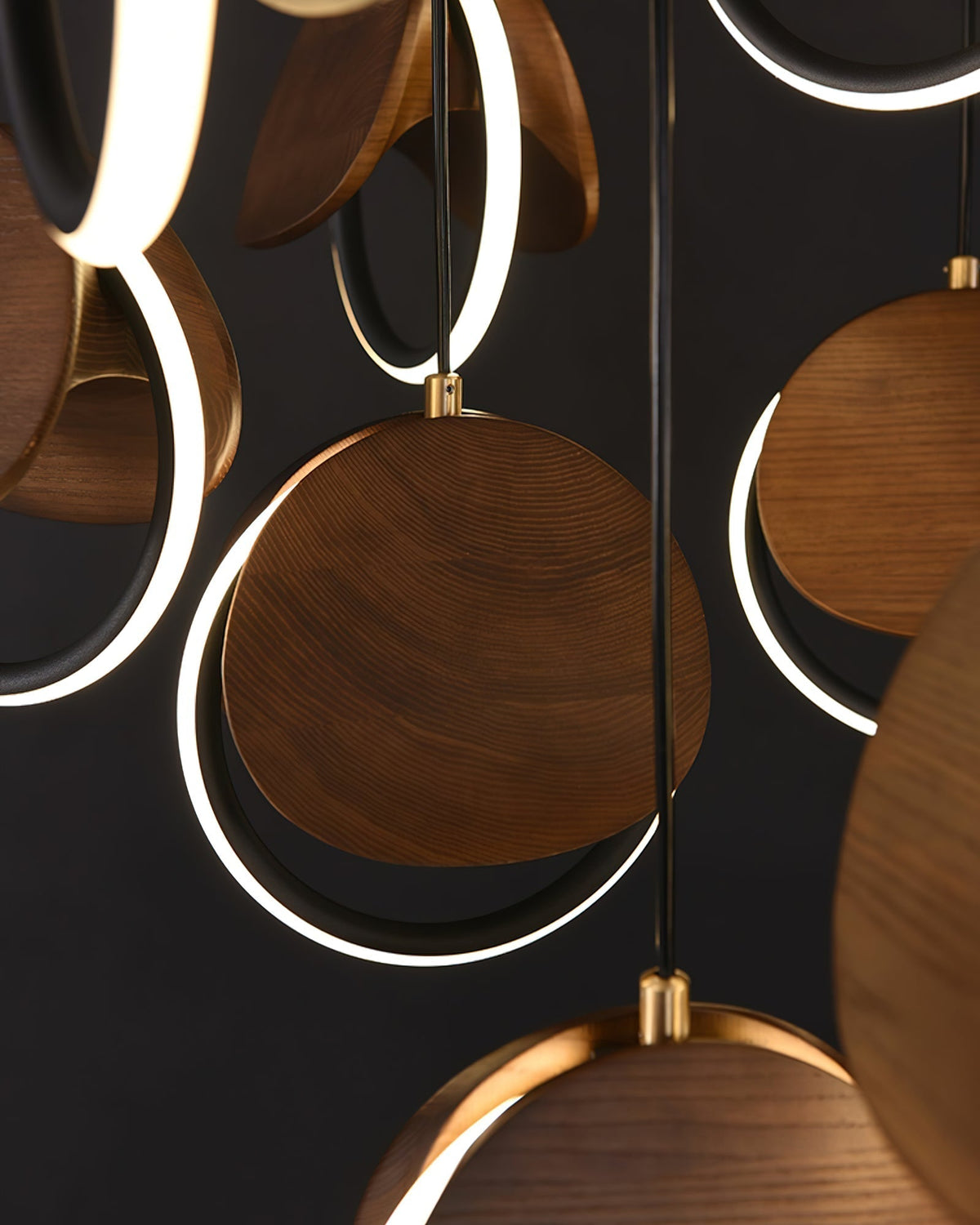 Avvelen Geometric Wood Pendant Light