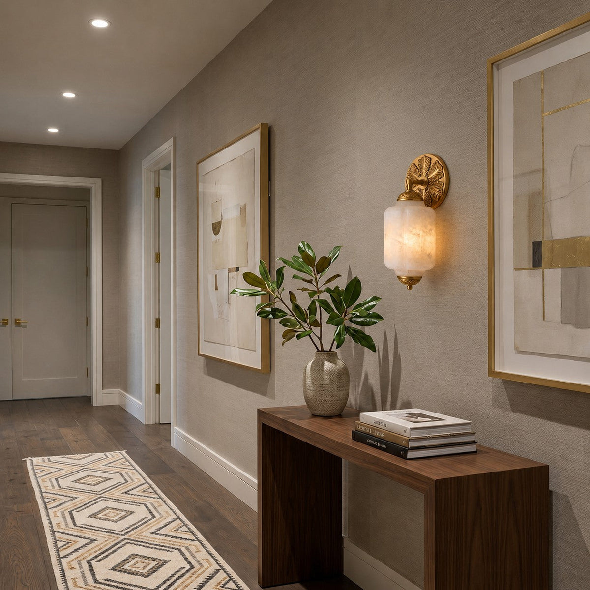 Paima Scallop Alabaster Indoor Wall Light
