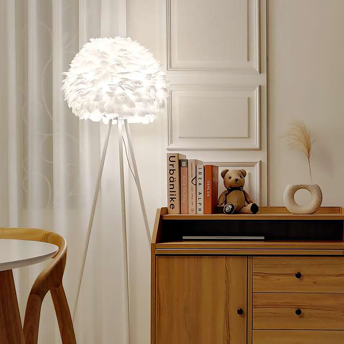 Ivthaar Organic Feather Floor Lamp