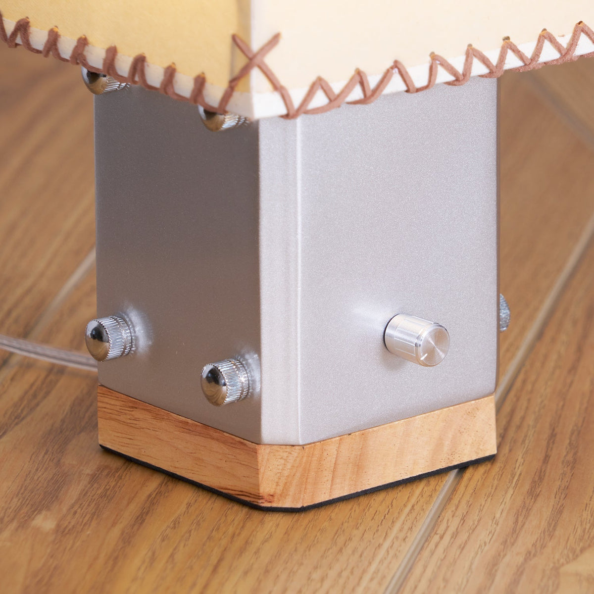 Cysl Table Lamp