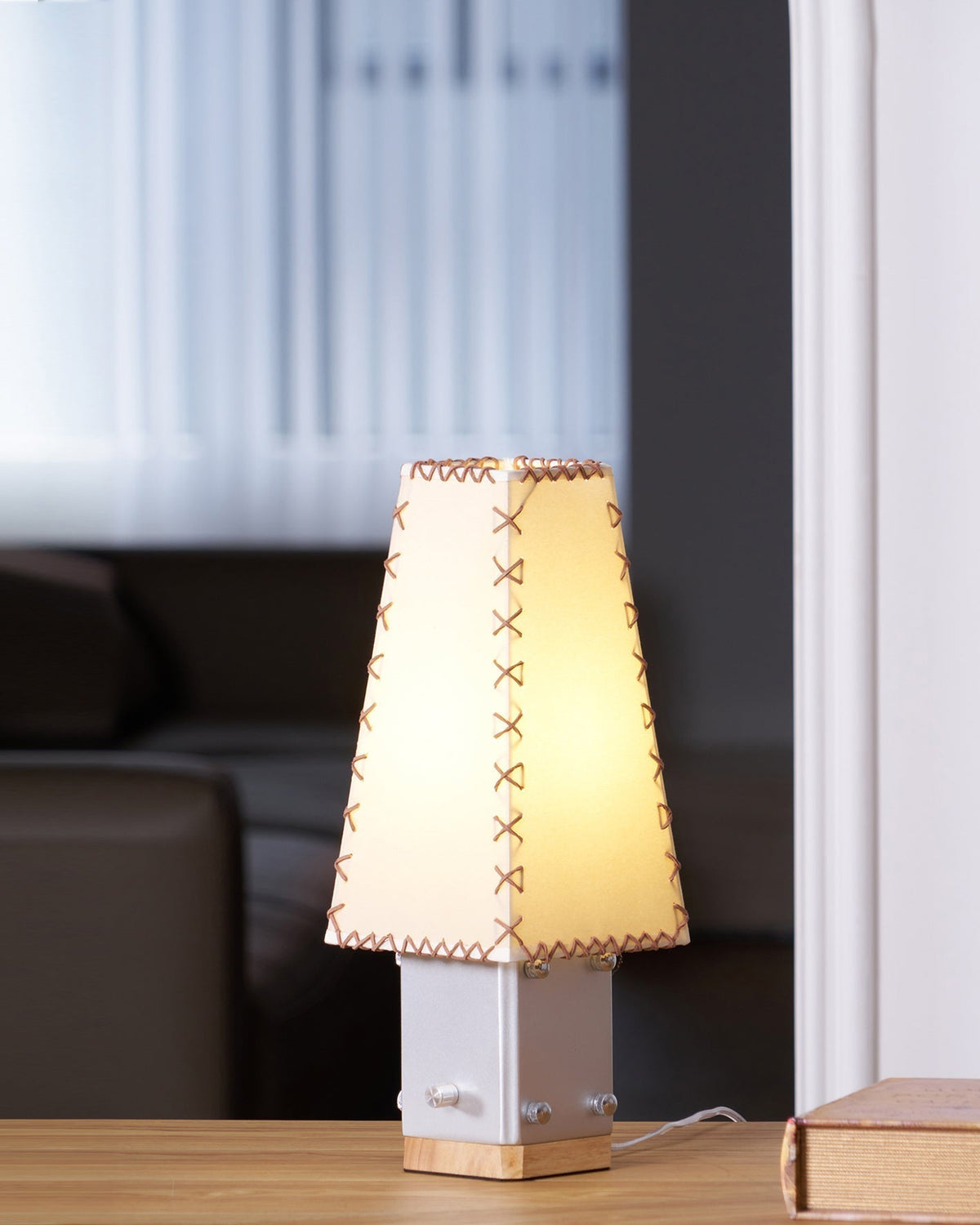 Cysl Table Lamp