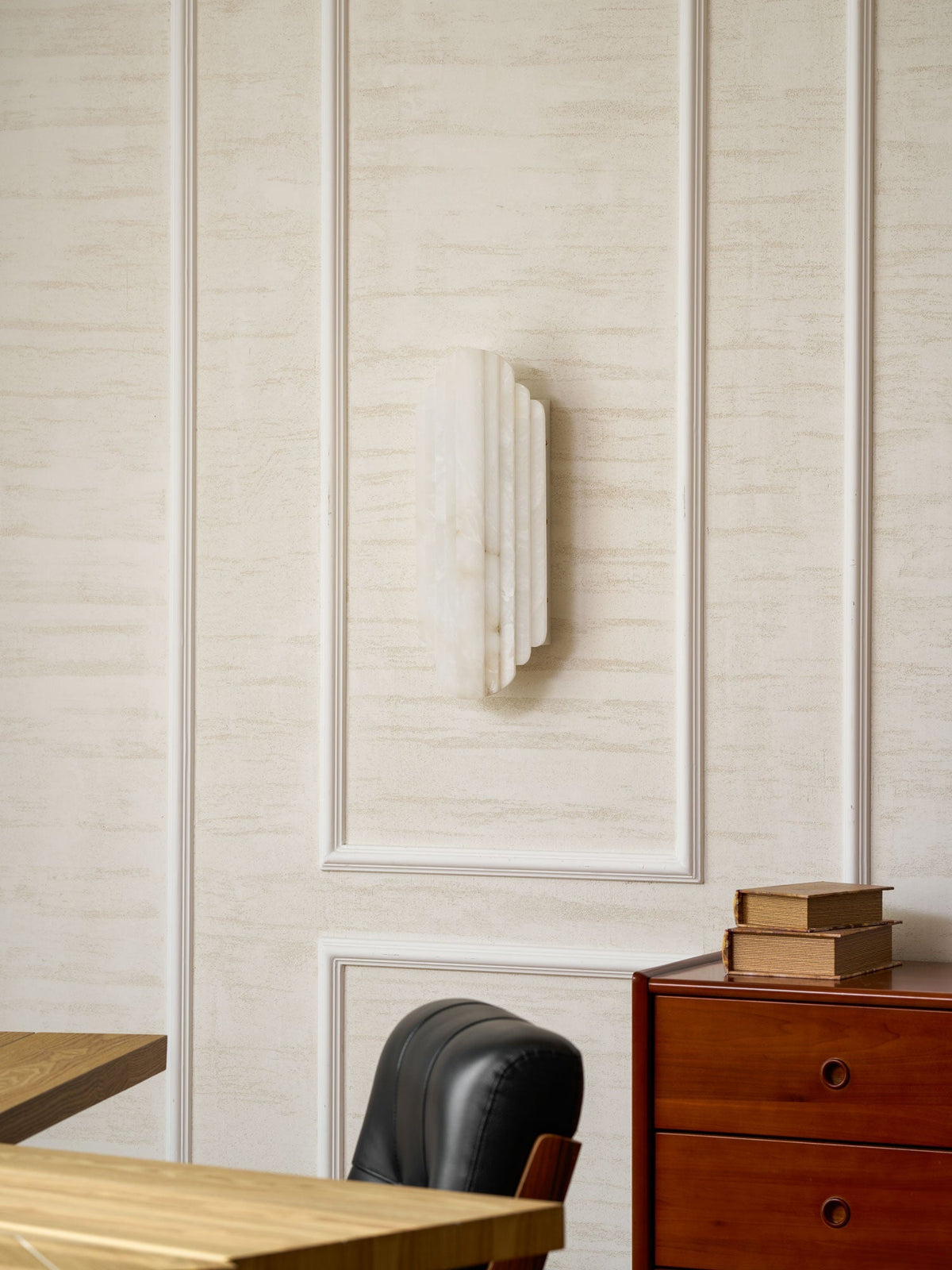 Idasha Alabaster Indoor Wall Light