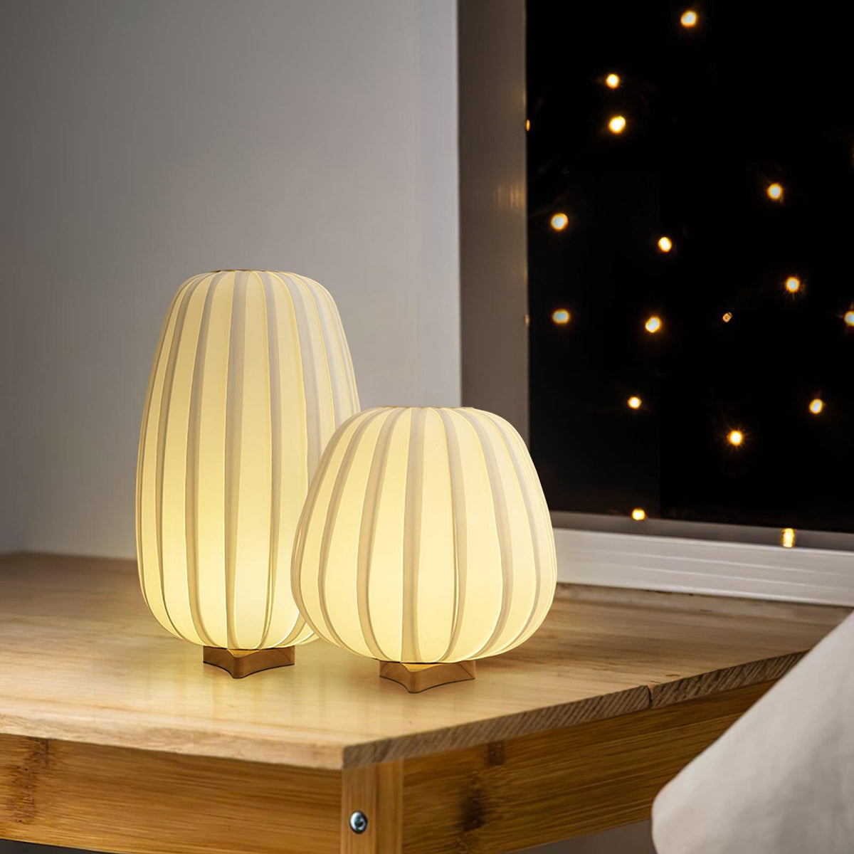 Elenor Fabric Minimalist Table Lamp
