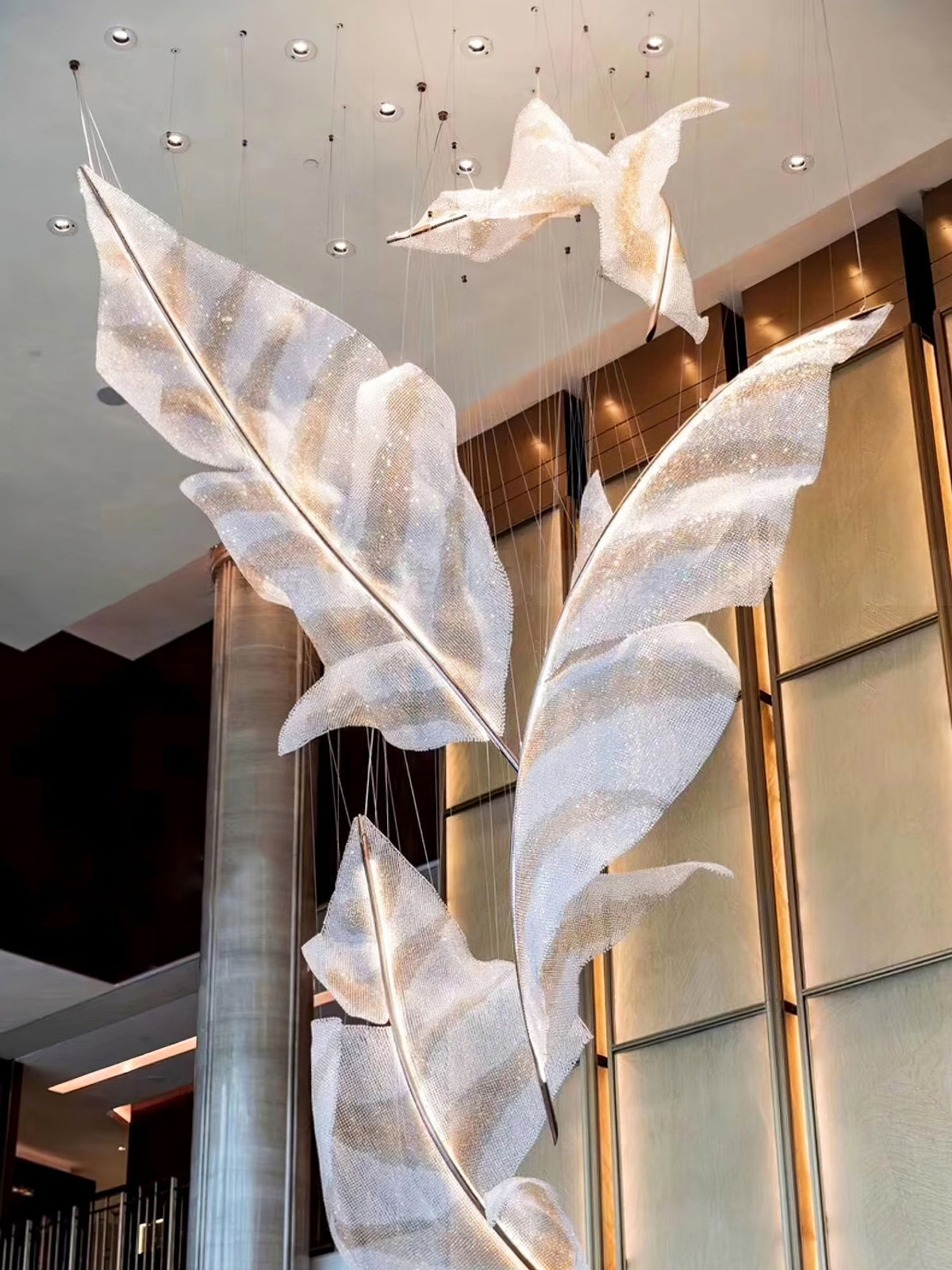 Velinine Individual Creativity Falling Leaves Glass Chandelier